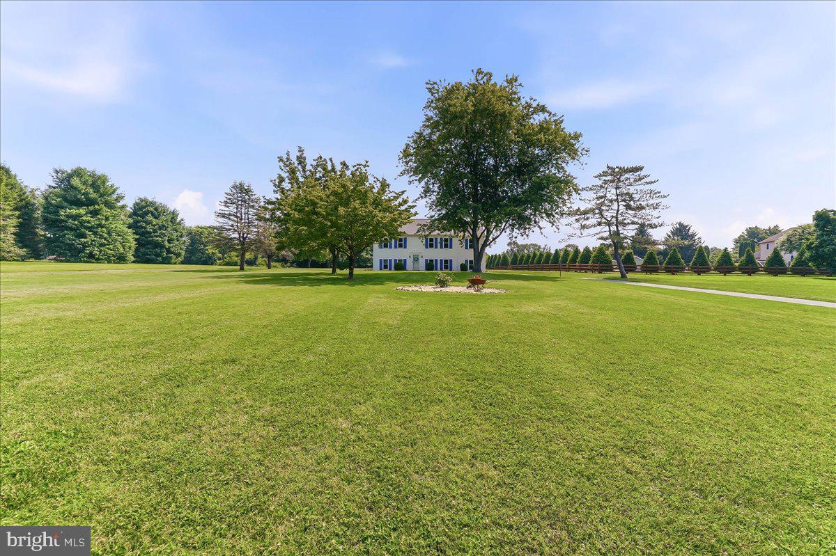 300 DUCK FARM ROAD