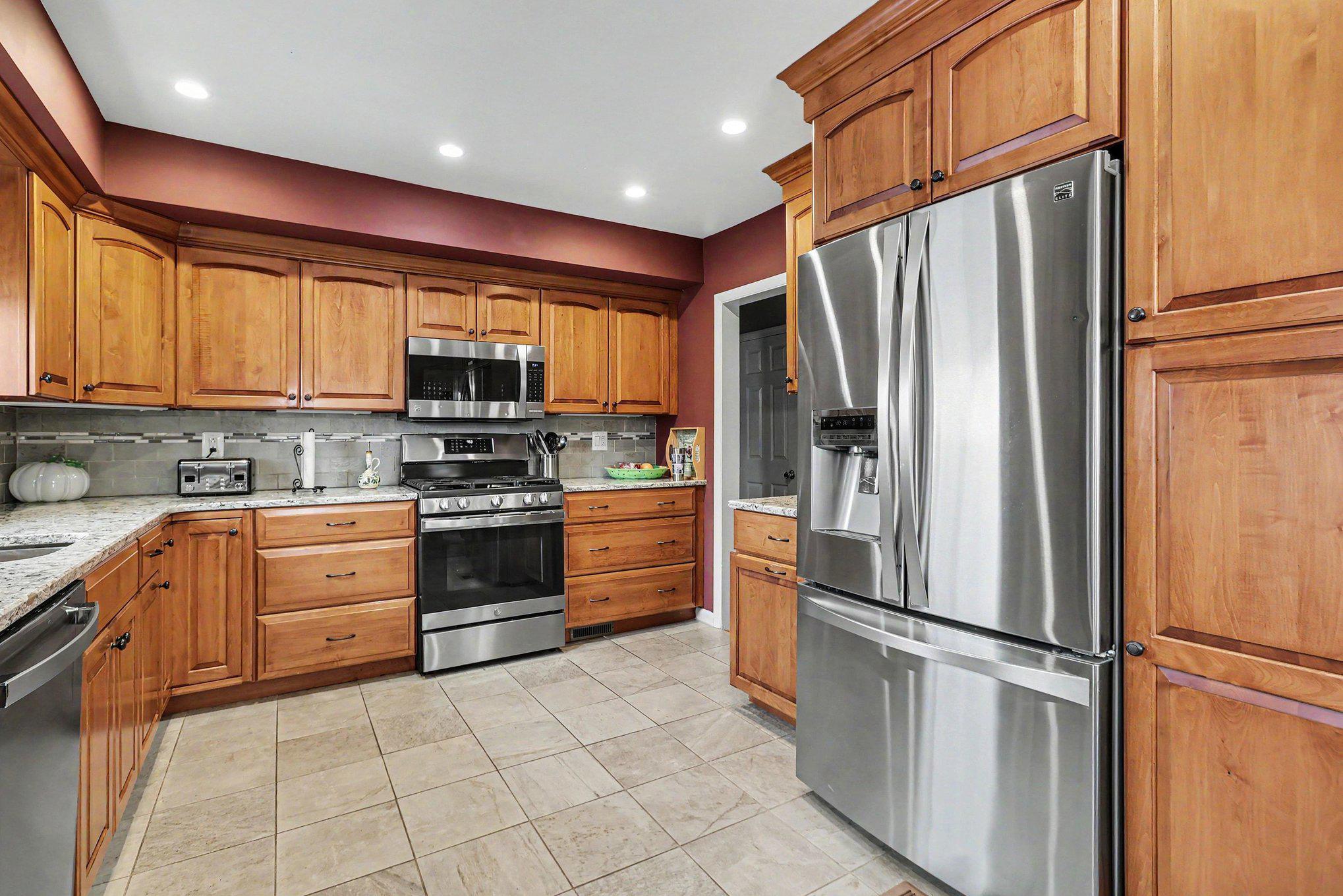 ELKINS PARK - Residential