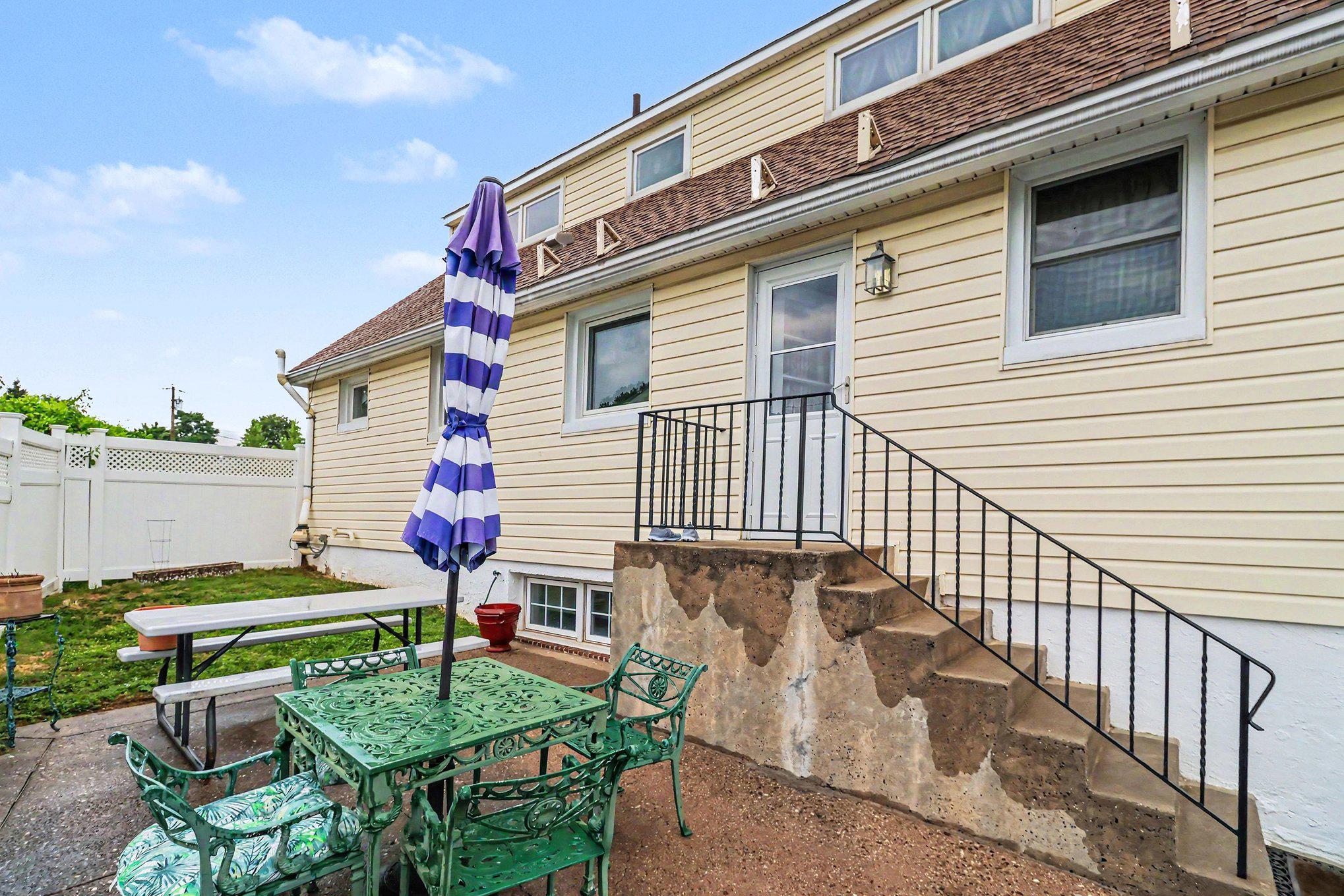 ELKINS PARK - Residential
