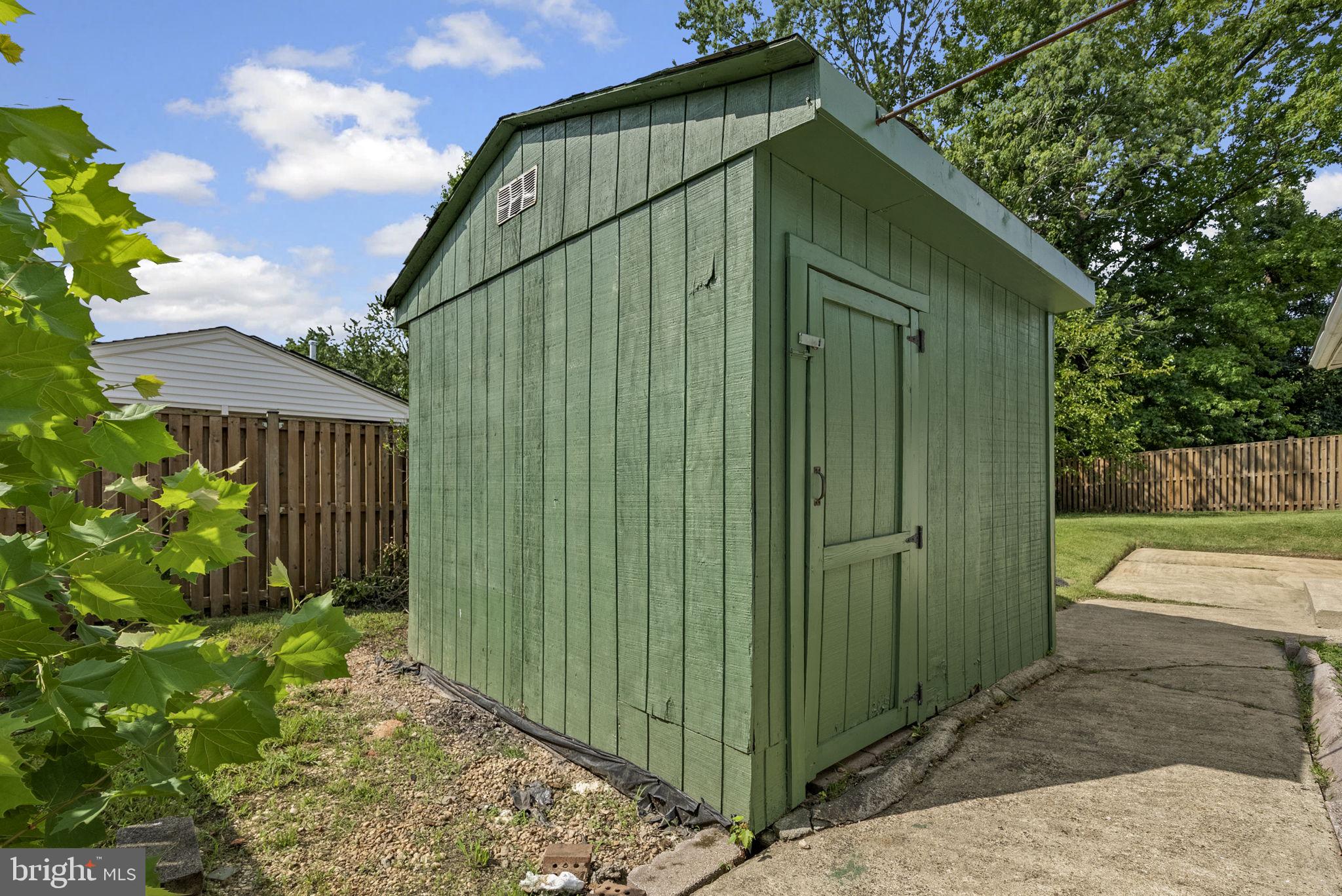 SEABROOK ESTATES - Residential