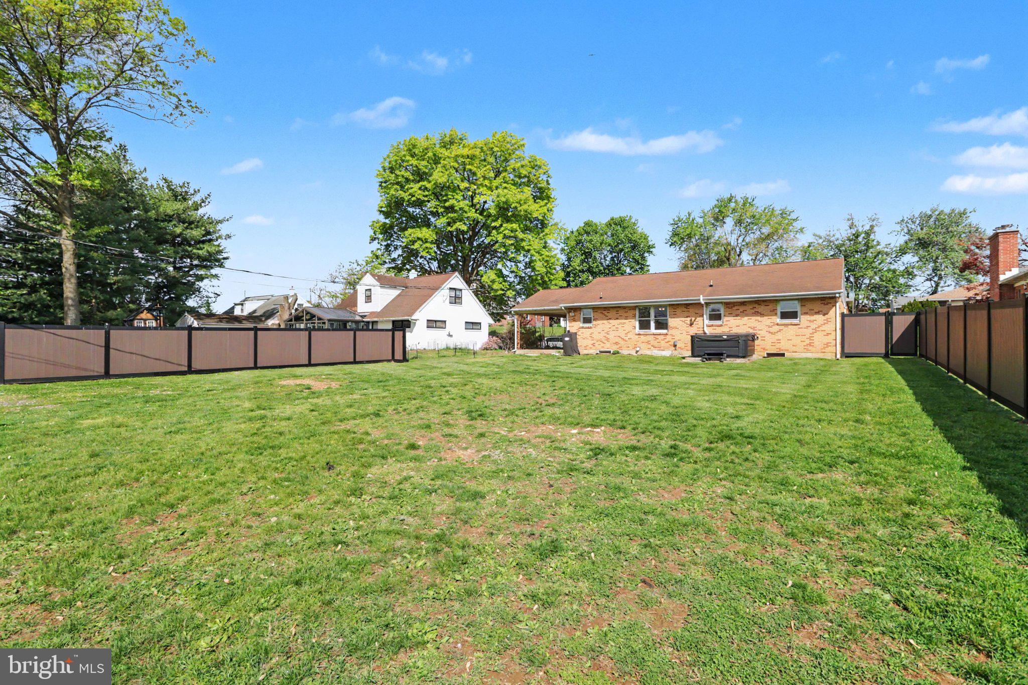 HERSHEY DOWNTOWN - Residential