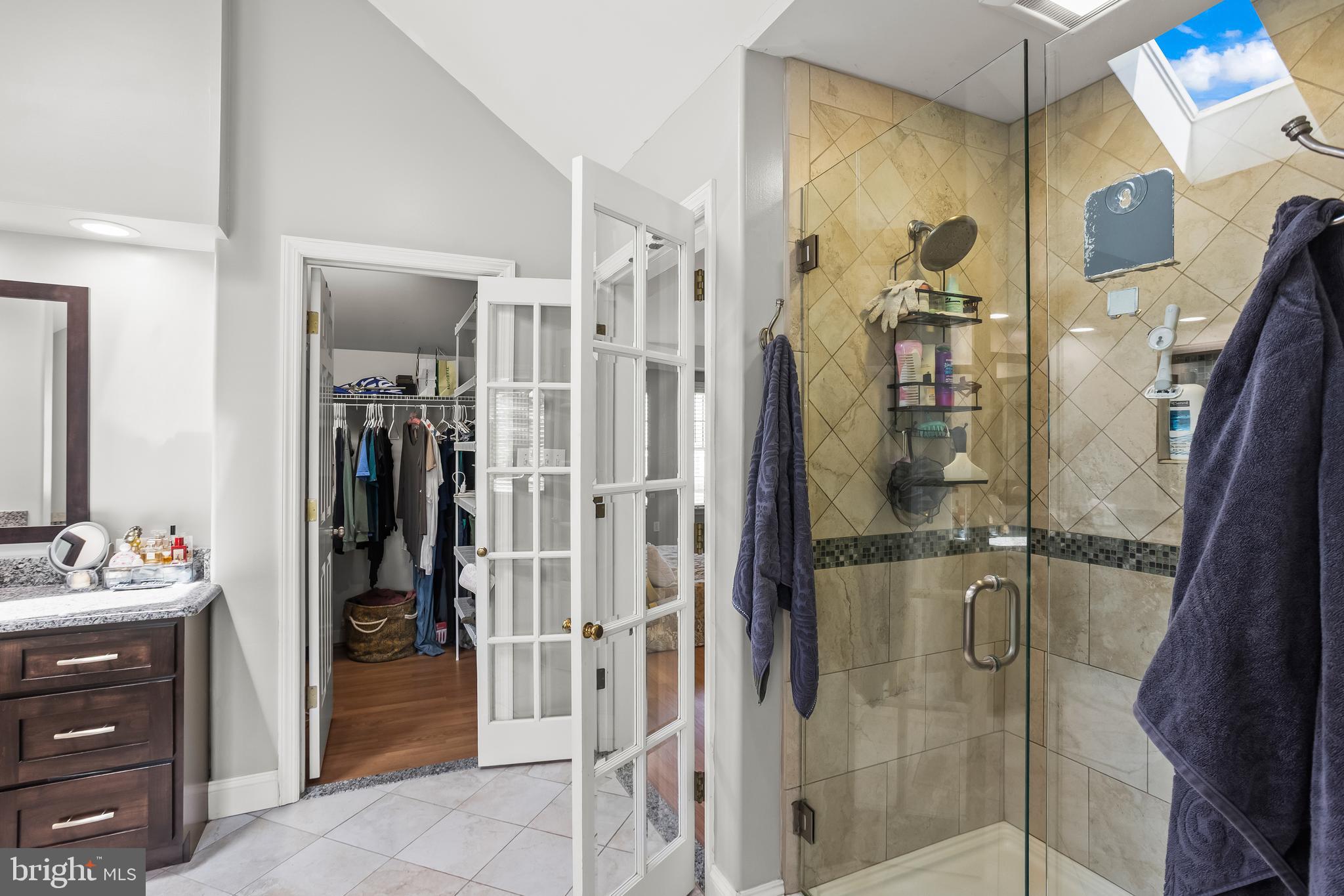 CENTERVILLE COMMONS - Residential