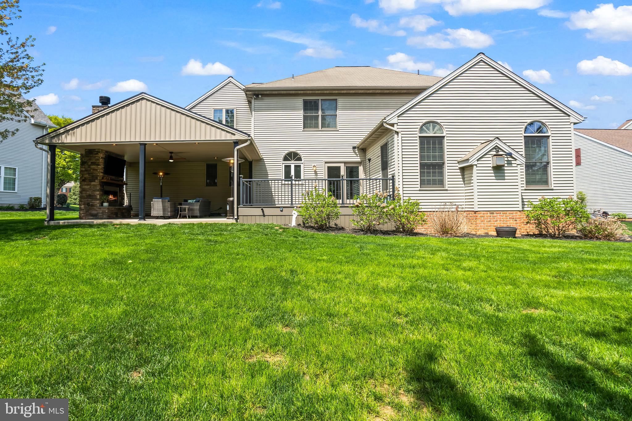 CENTERVILLE COMMONS - Residential