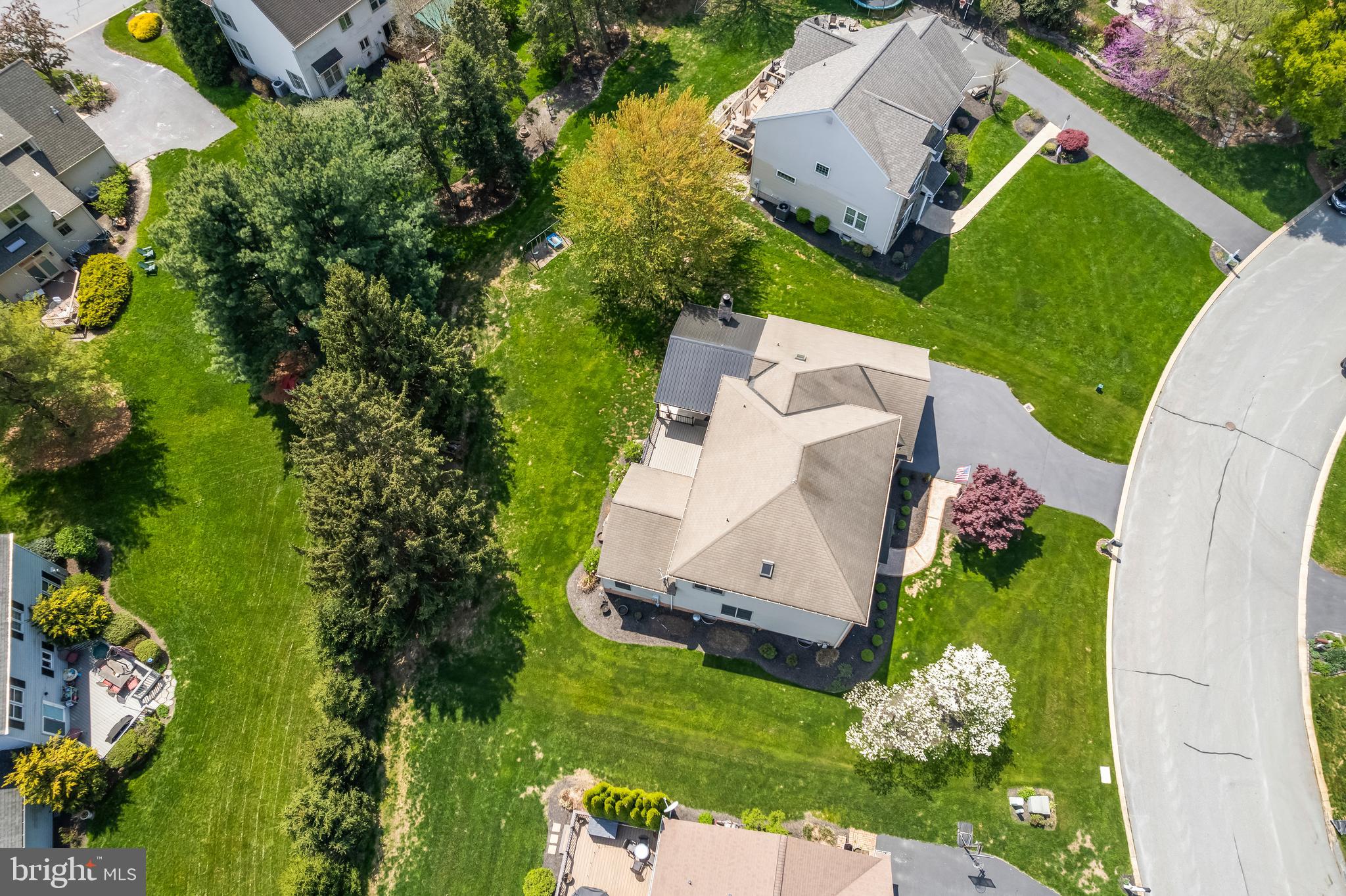 CENTERVILLE COMMONS - Residential