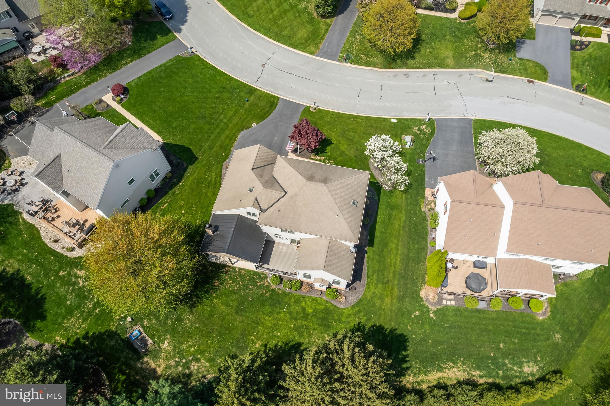 CENTERVILLE COMMONS - Residential