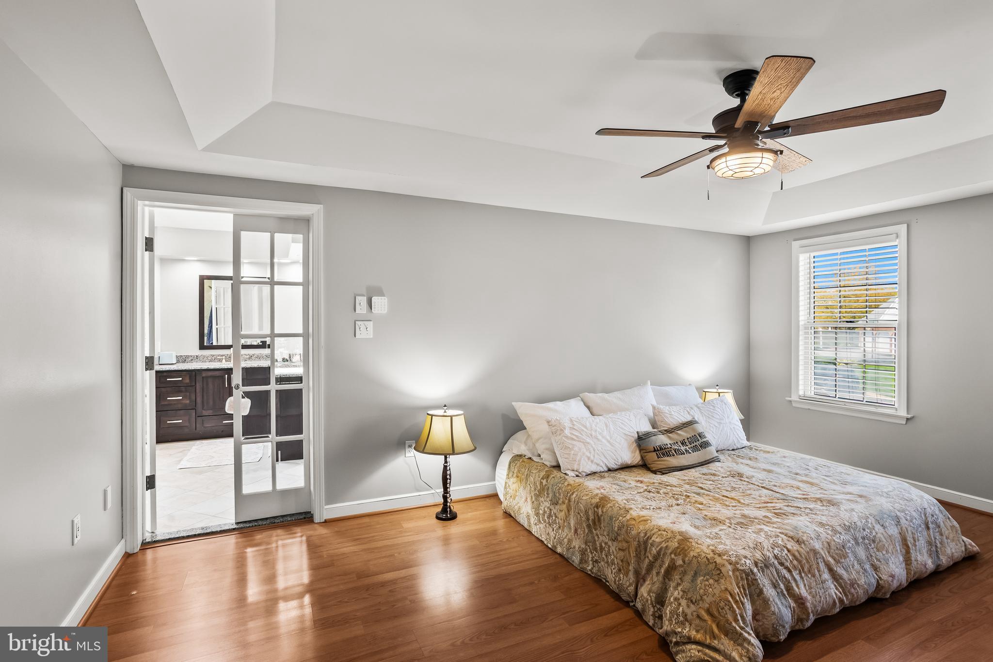 CENTERVILLE COMMONS - Residential