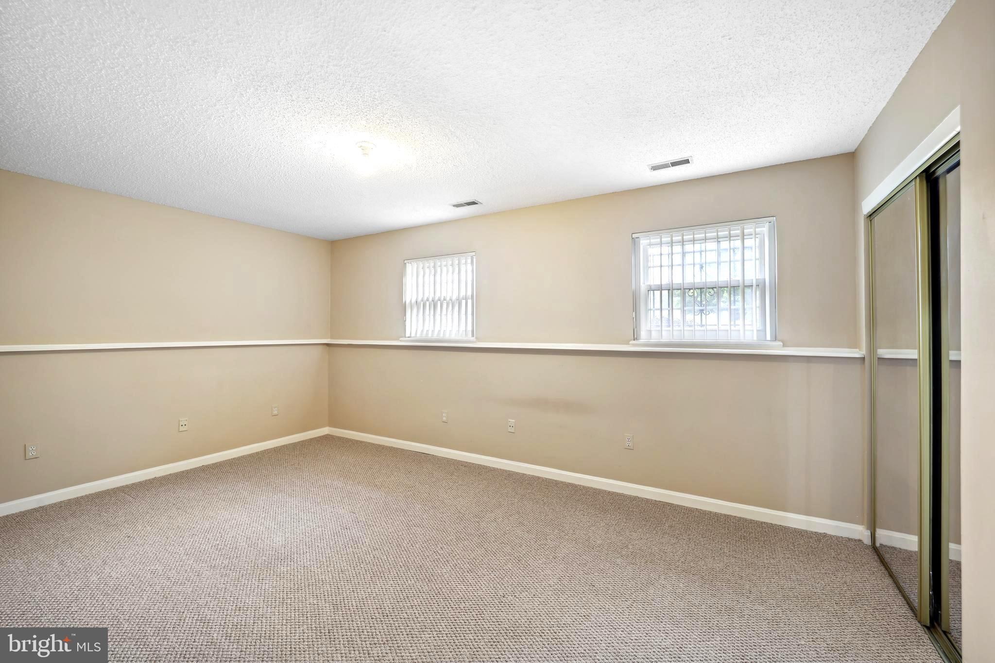 GREENWOOD MANOR - Residential