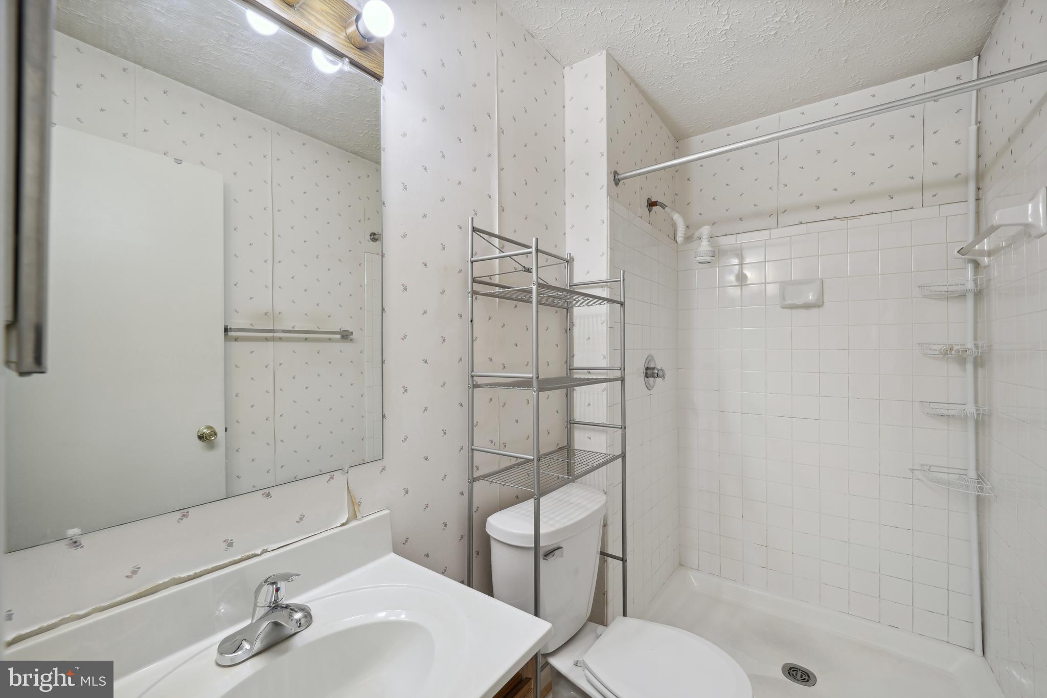 GREENWOOD MANOR - Residential