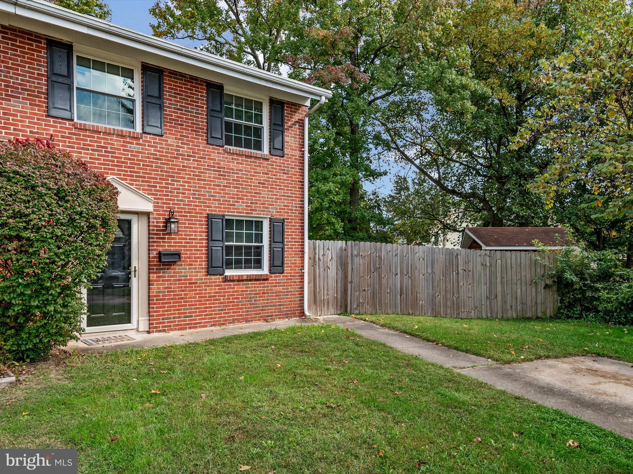 ROCK CREEK ESTATES - Residential