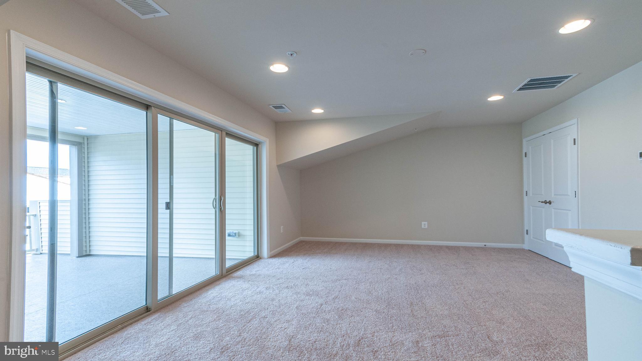 WORMANS MILL - Residential