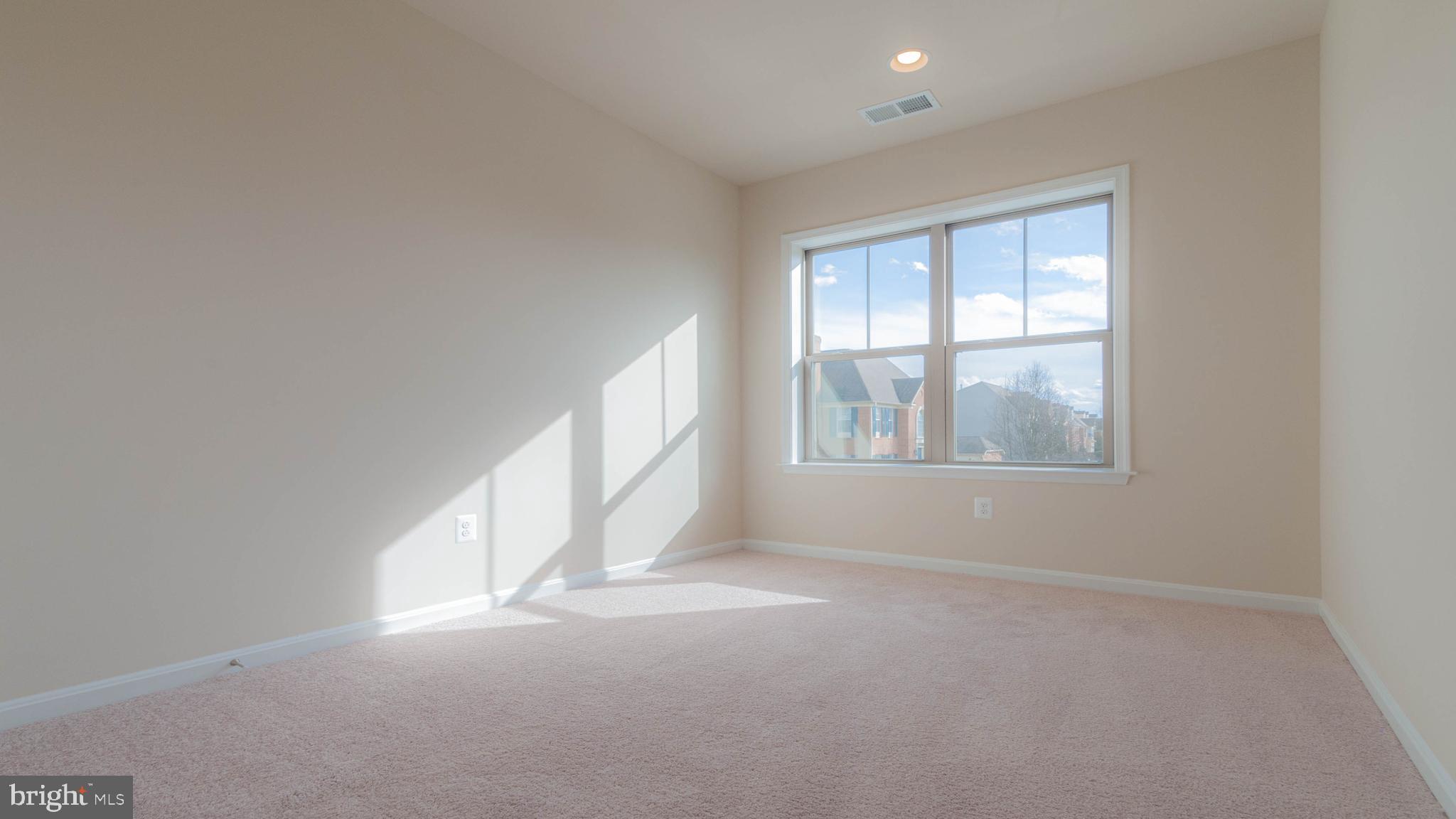 WORMANS MILL - Residential