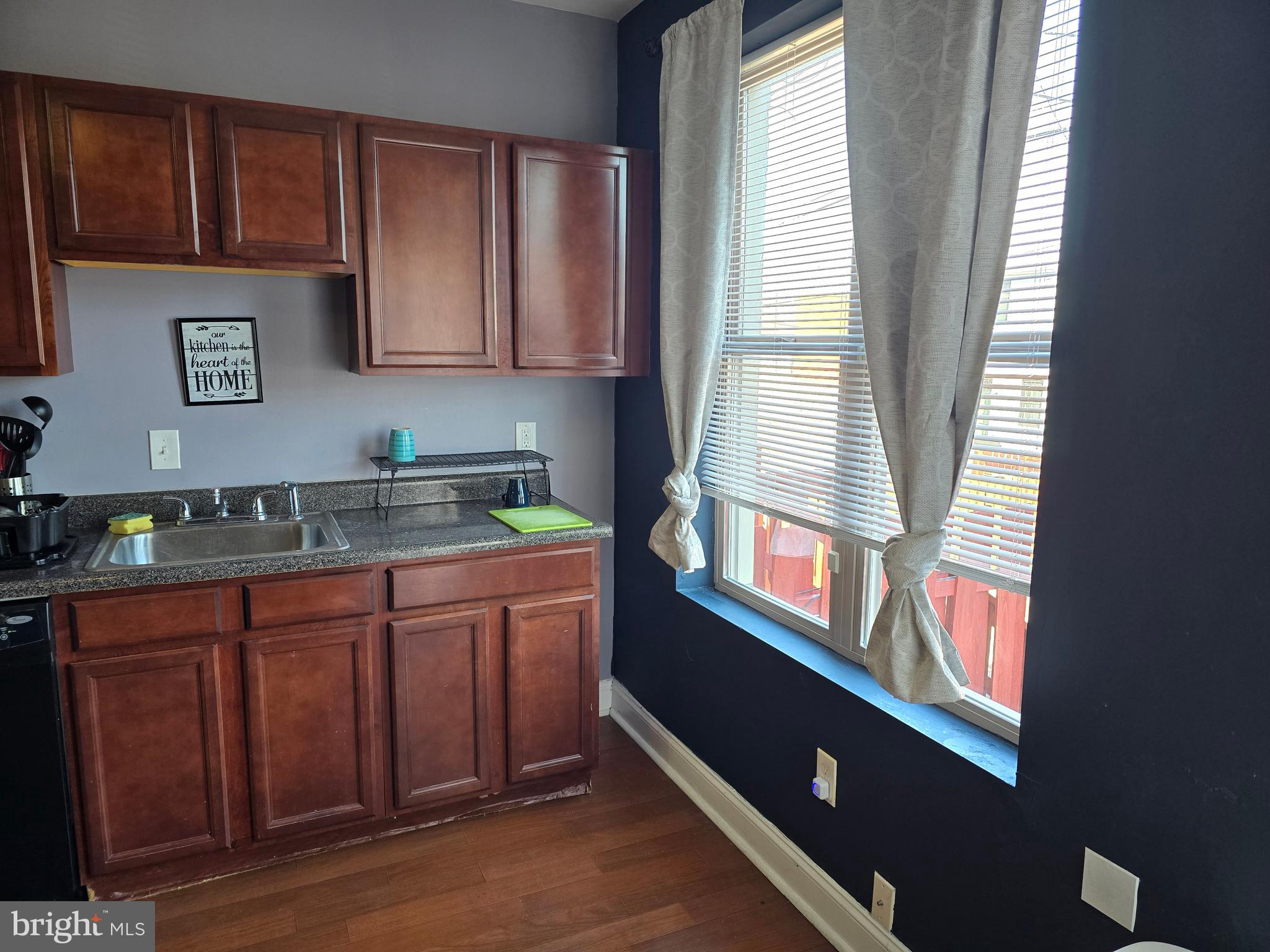 MIDDLE EAST - Residential