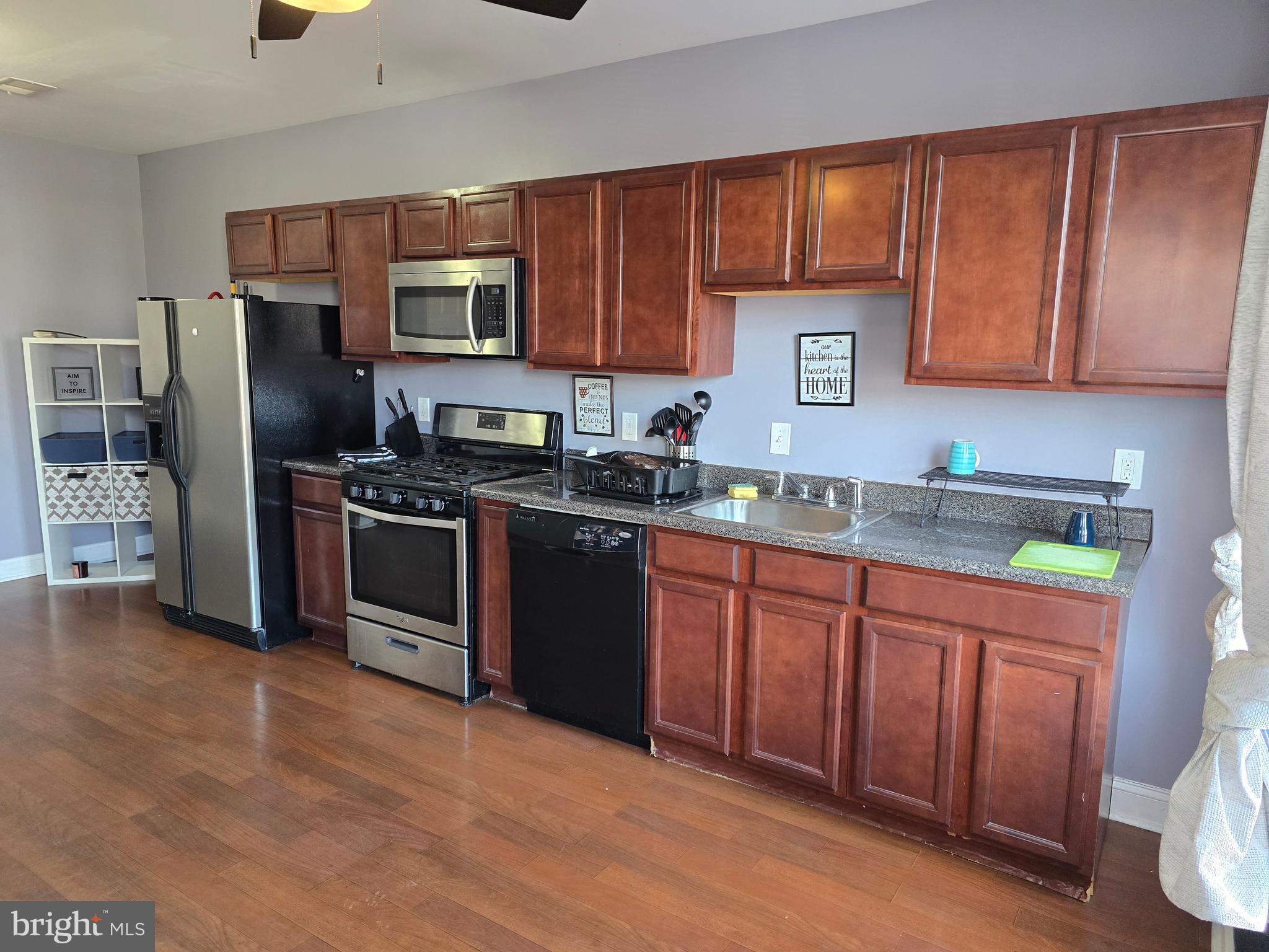 MIDDLE EAST - Residential