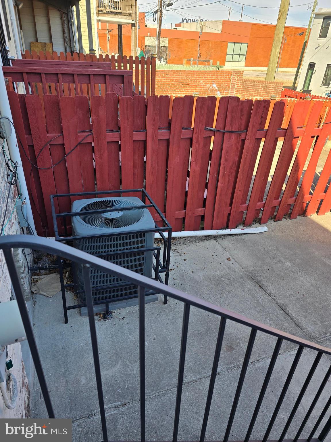 MIDDLE EAST - Residential