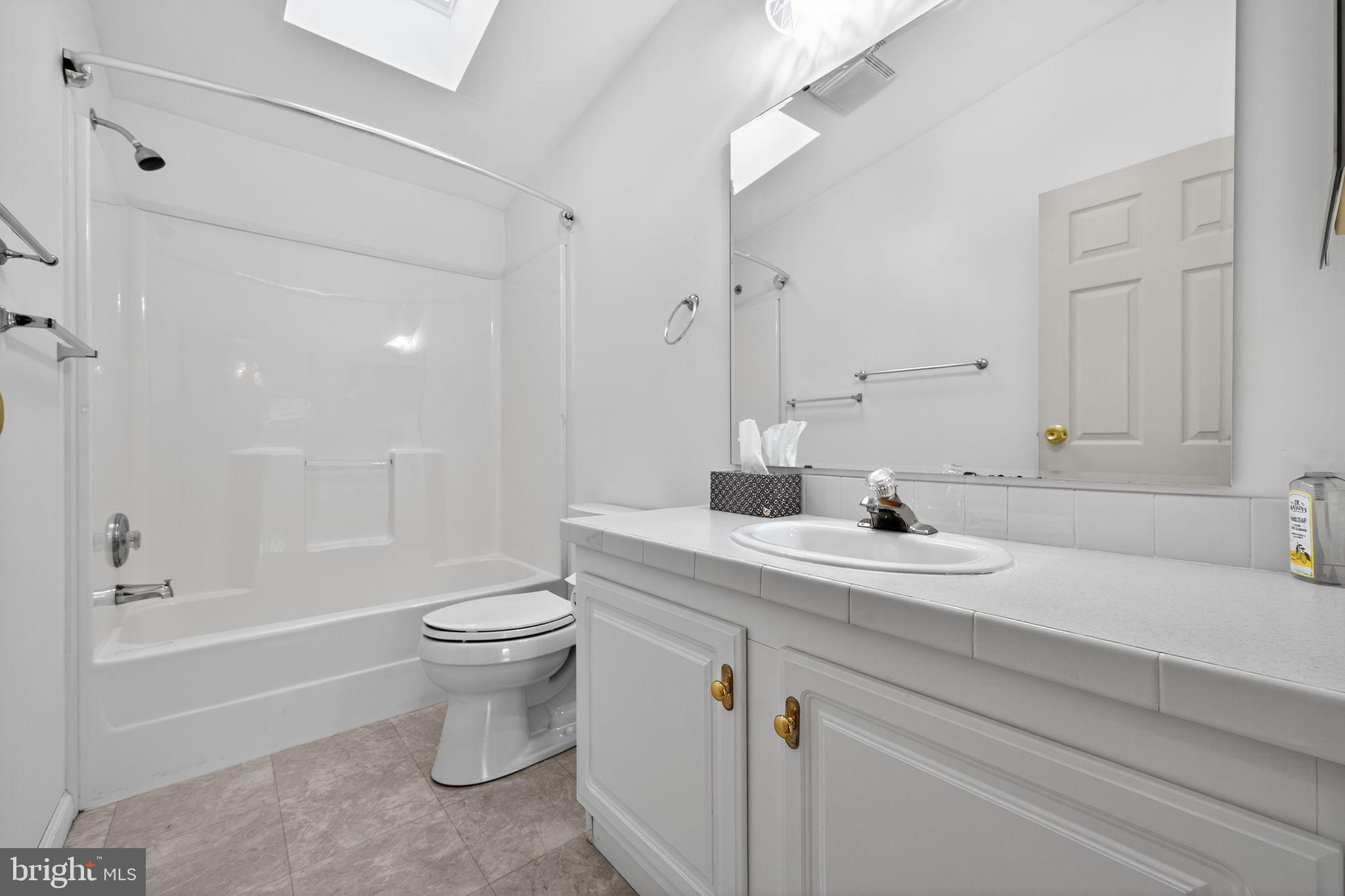 WILLOW RUN - Residential