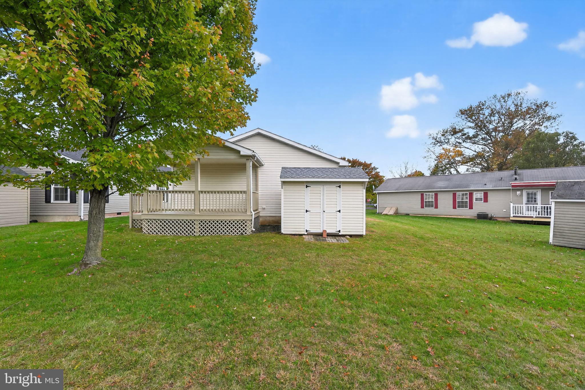 WILLOW RUN - Residential