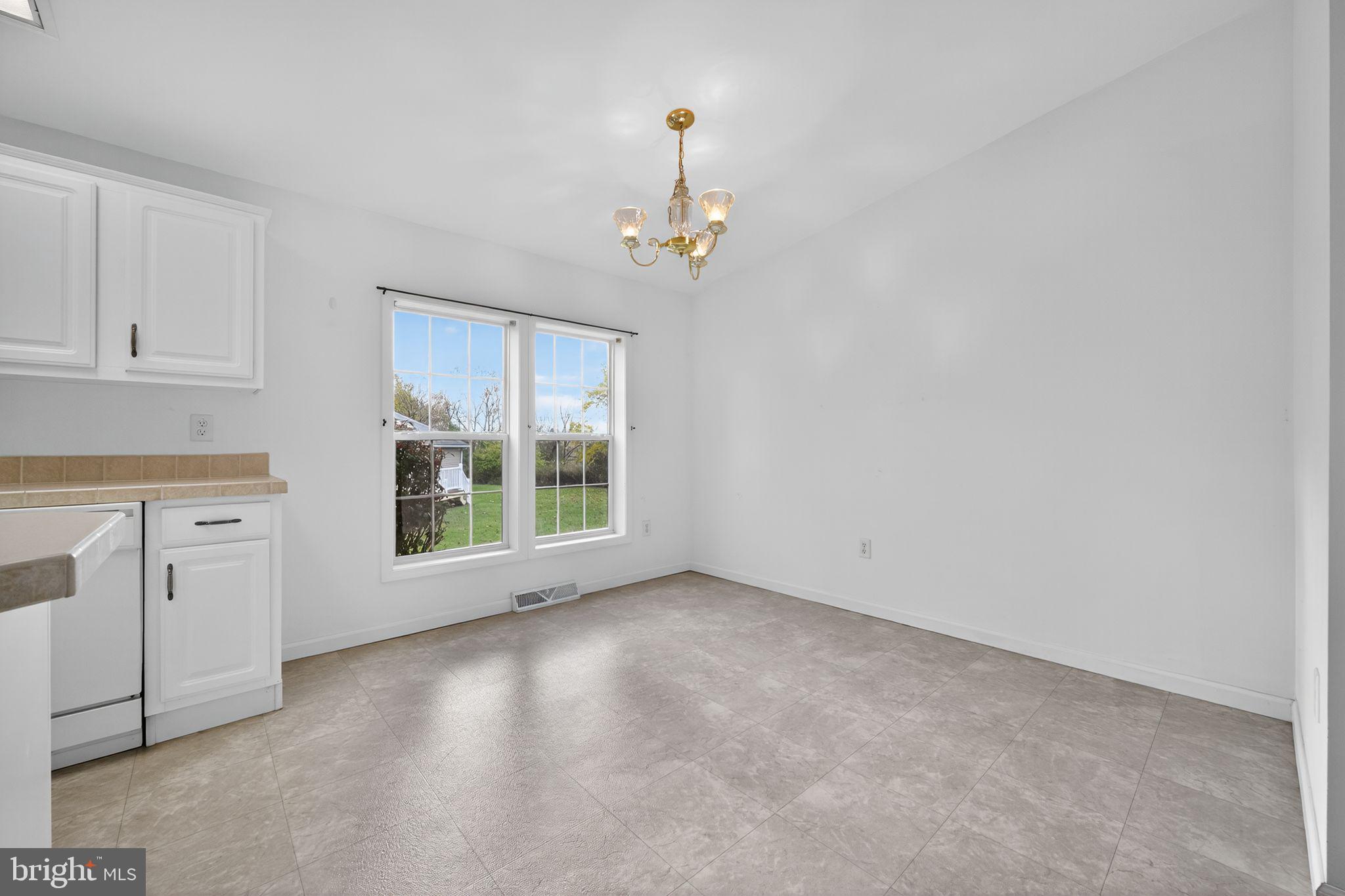 WILLOW RUN - Residential