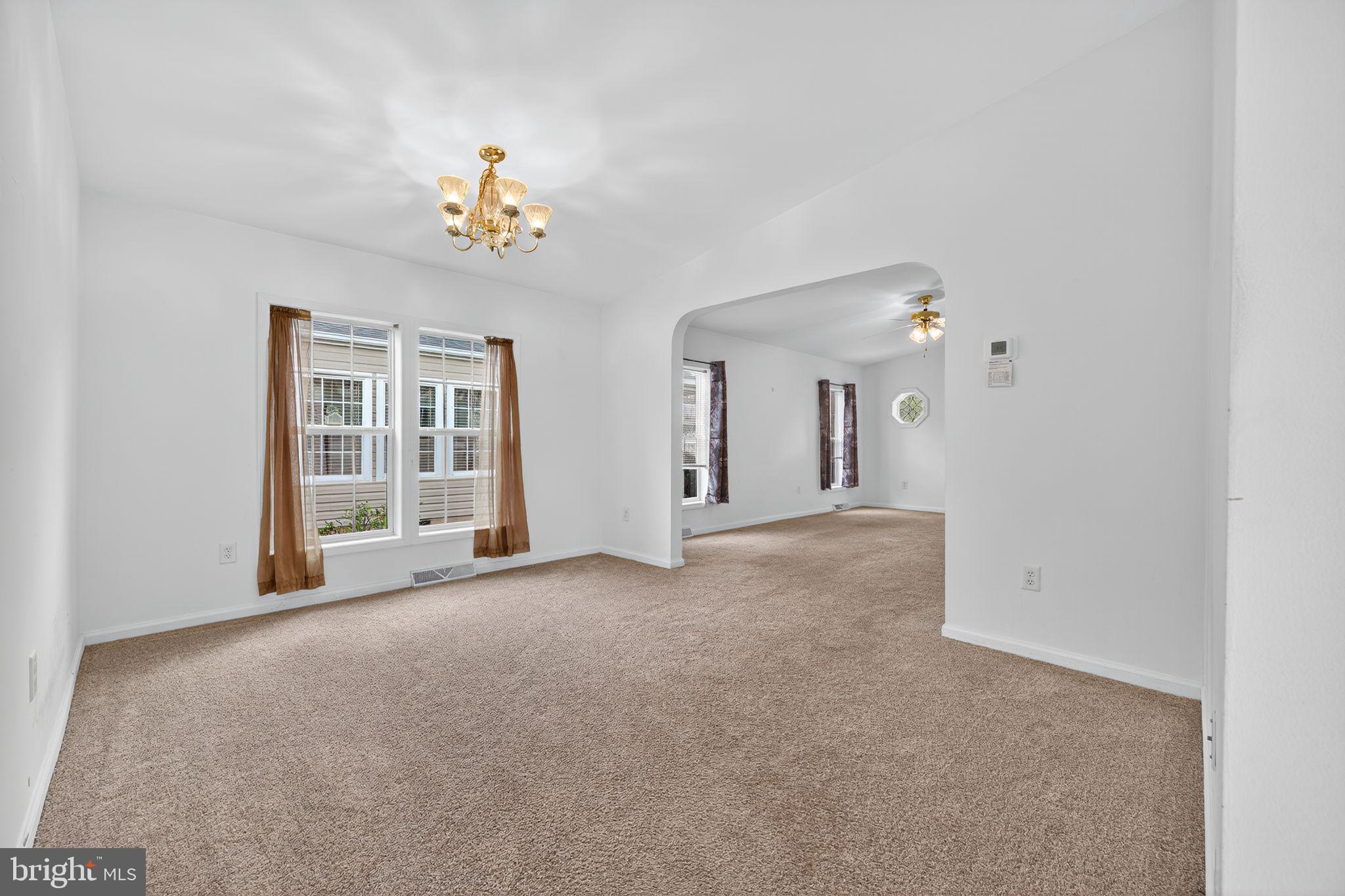 601 VILLAGE WAY