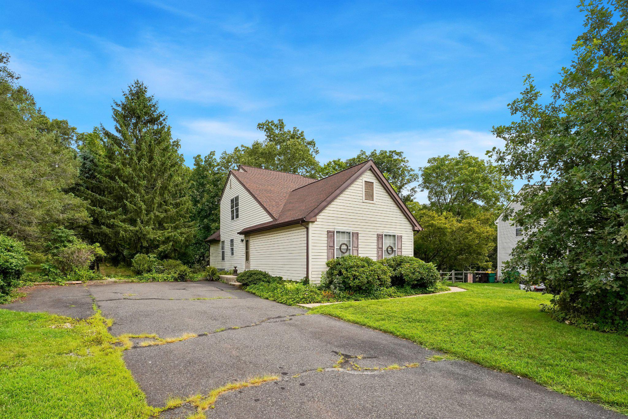 154 REGENTS ROAD