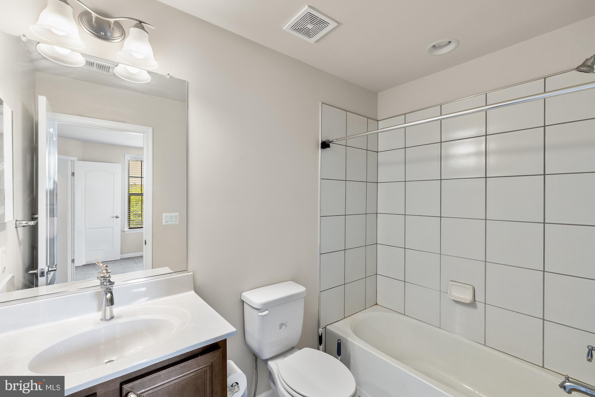 THE COURTYARDS AT THE LINKS OF GETTYSBURG - Residential