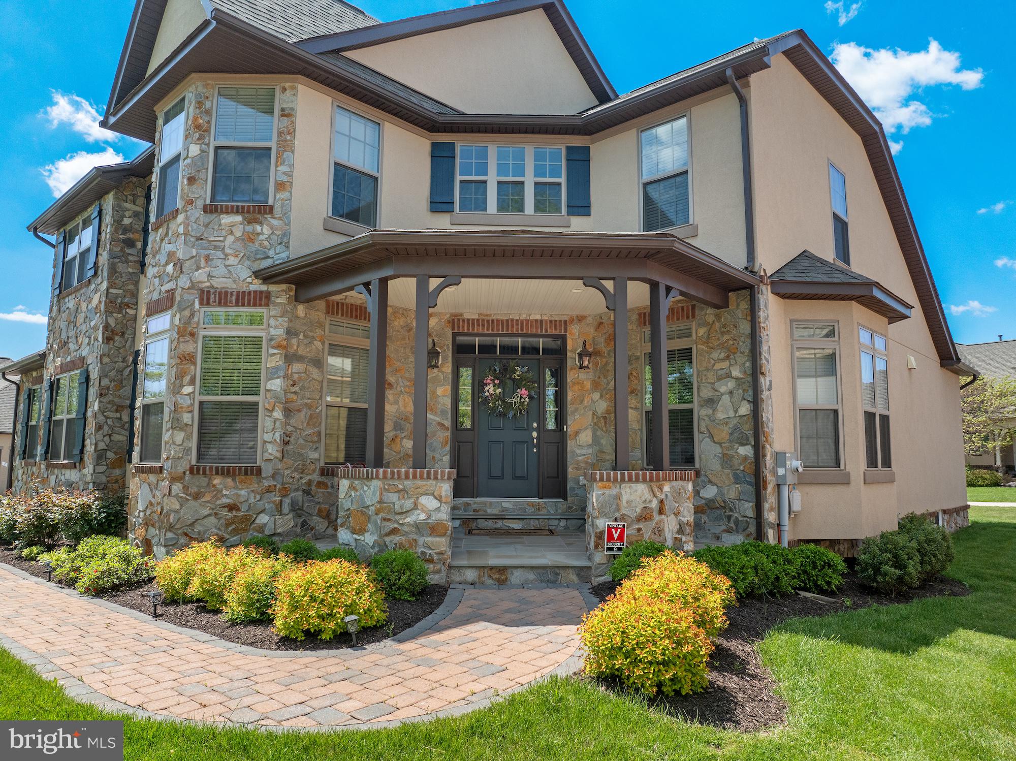THE COURTYARDS AT THE LINKS OF GETTYSBURG - Residential