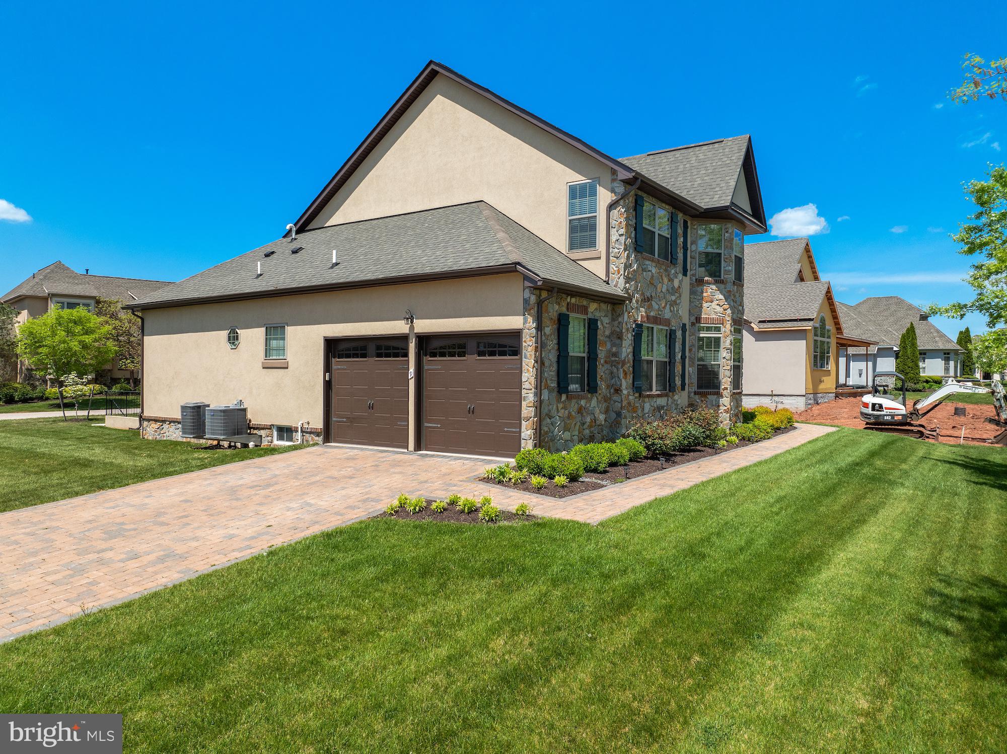 THE COURTYARDS AT THE LINKS OF GETTYSBURG - Residential