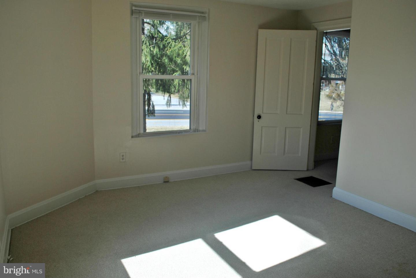 PARKVILLE - Residential Lease