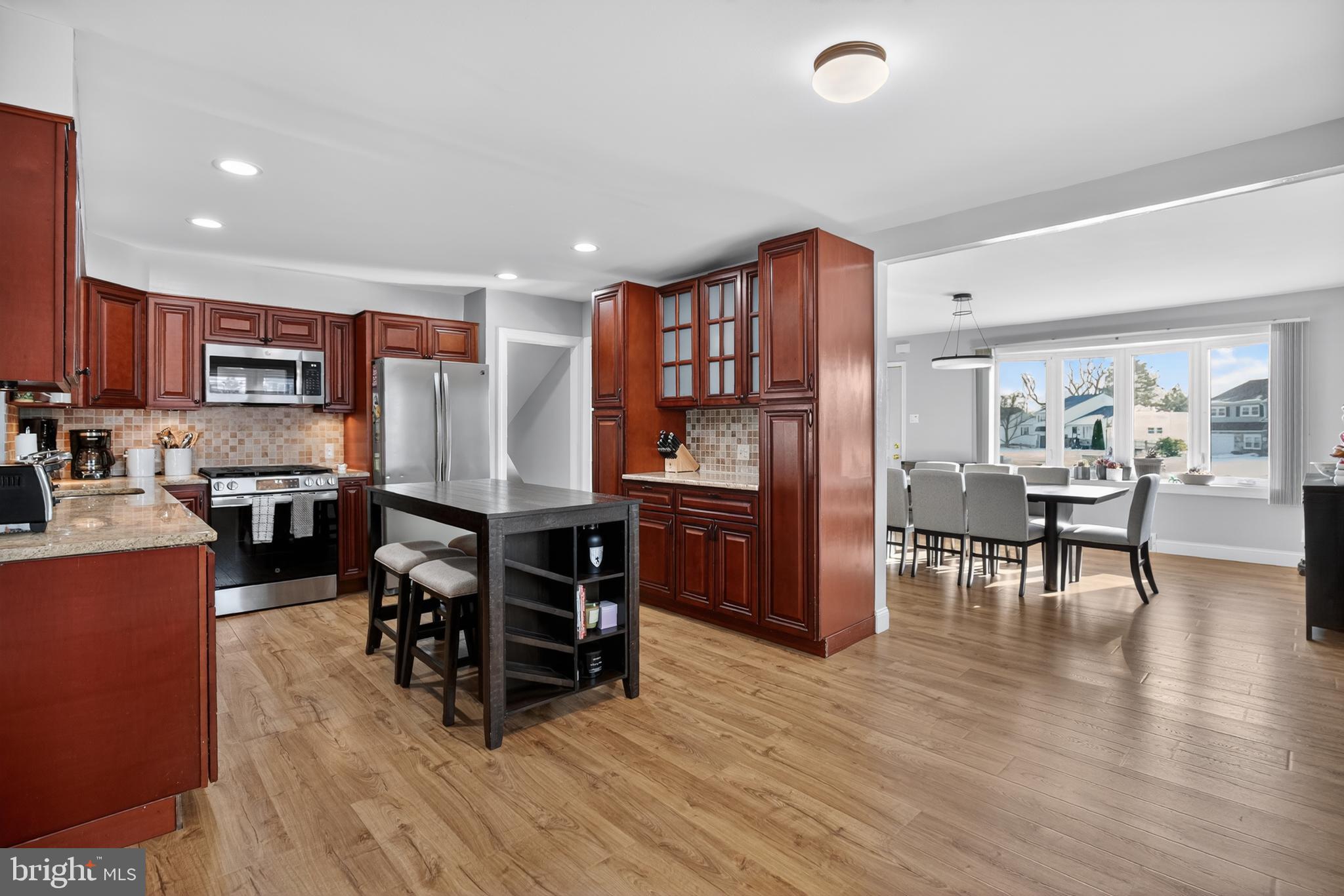 ROSEWOOD PARK - Residential