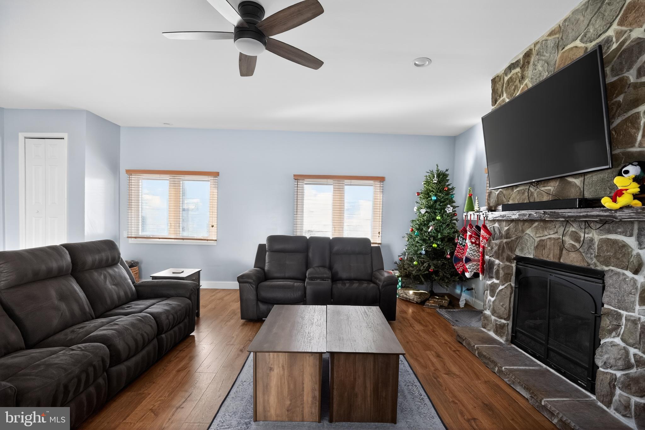 ROSEWOOD PARK - Residential