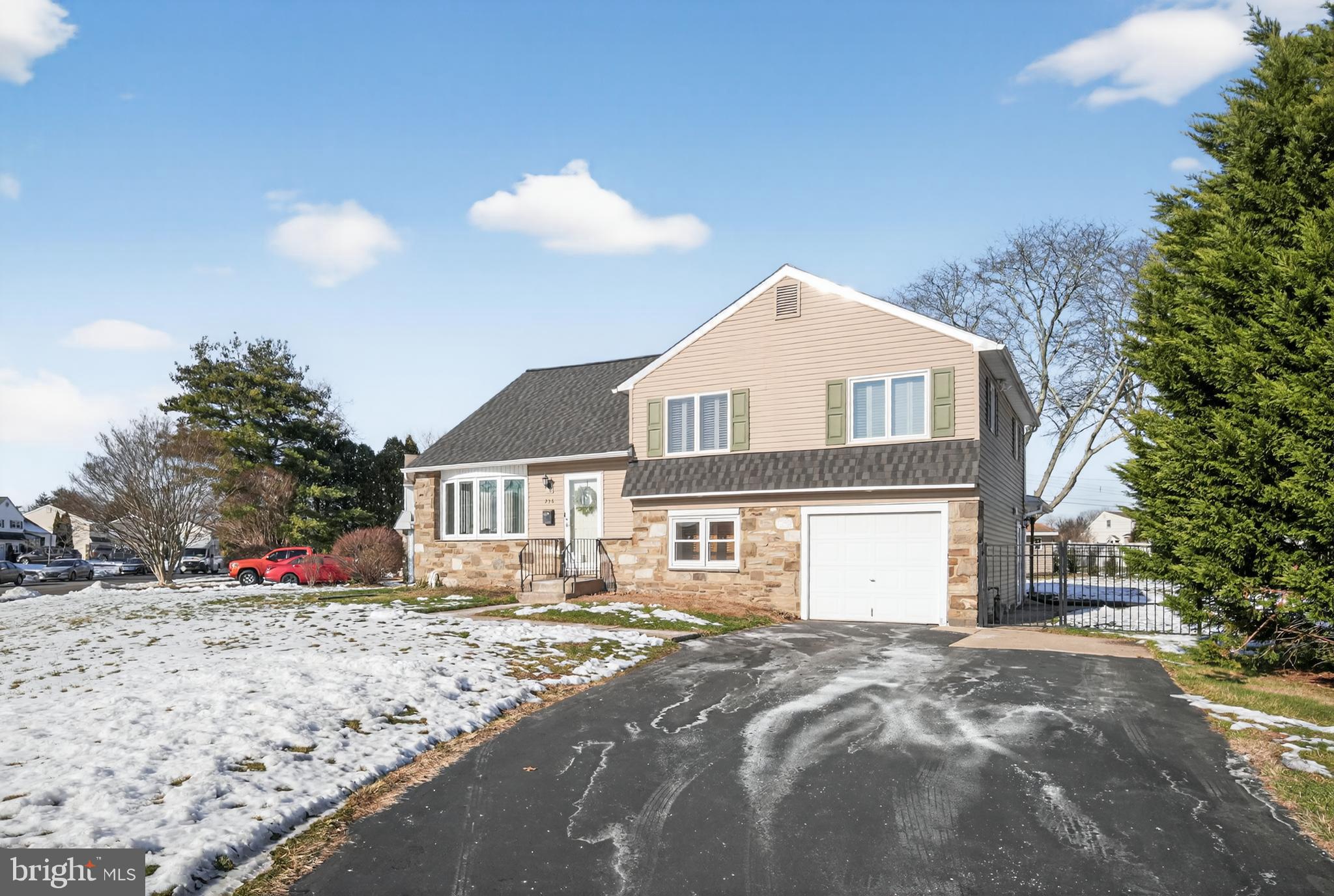 ROSEWOOD PARK - Residential