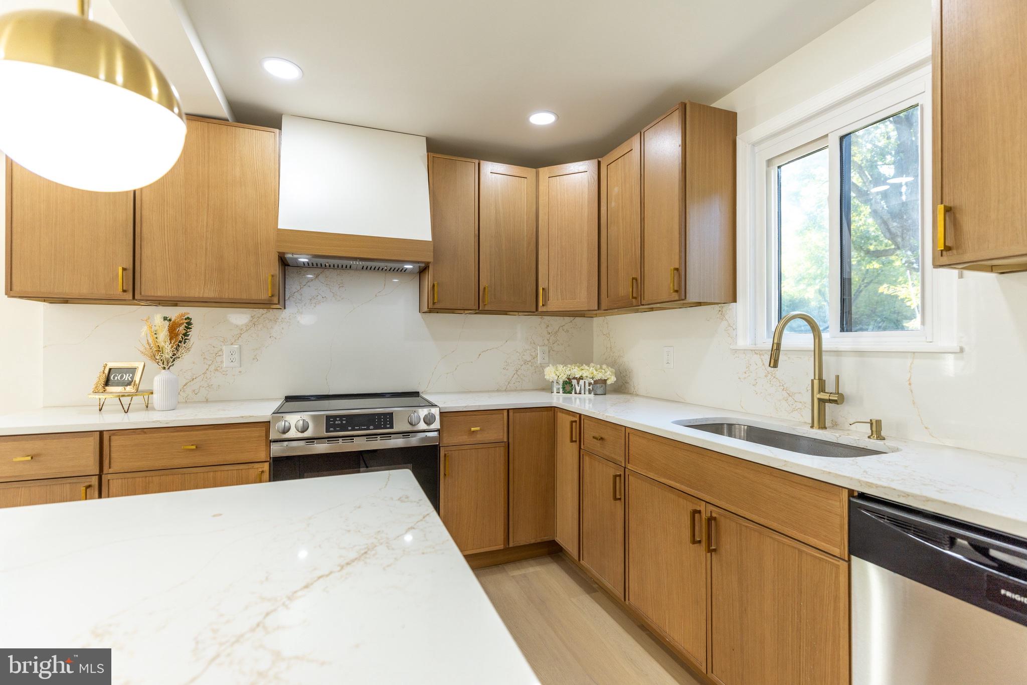 10312 VINCENT FARM LANE
