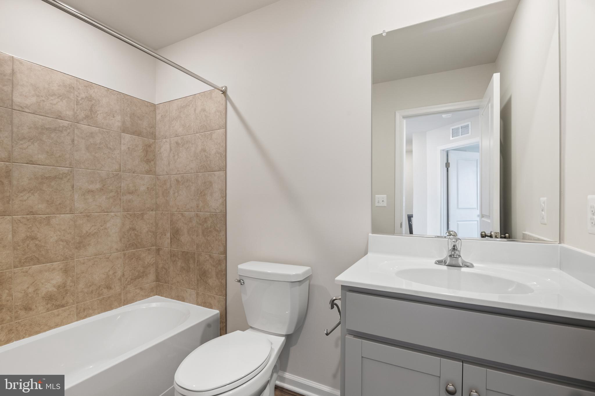 THE GALLERY - Residential Lease