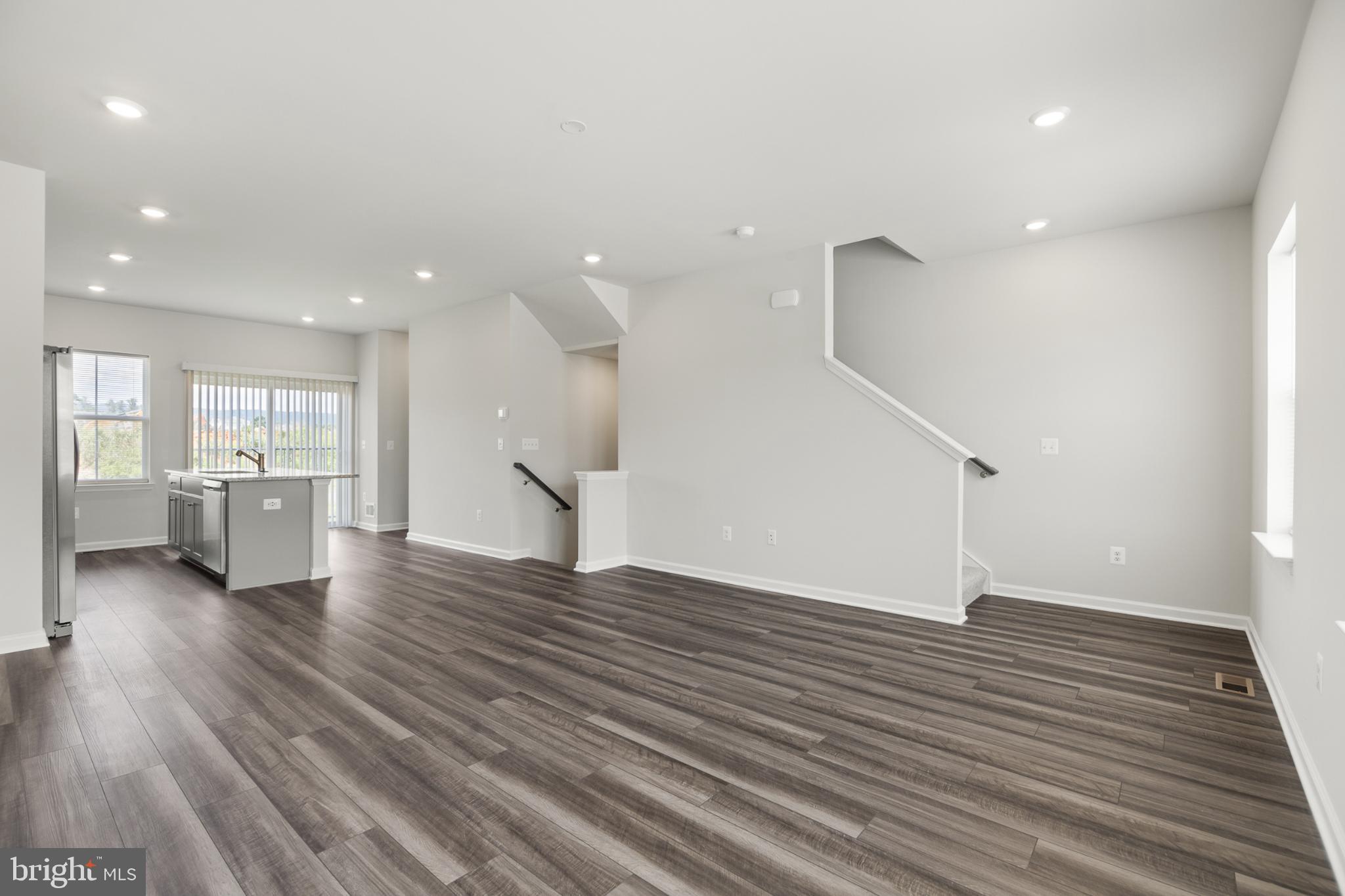 THE GALLERY - Residential Lease