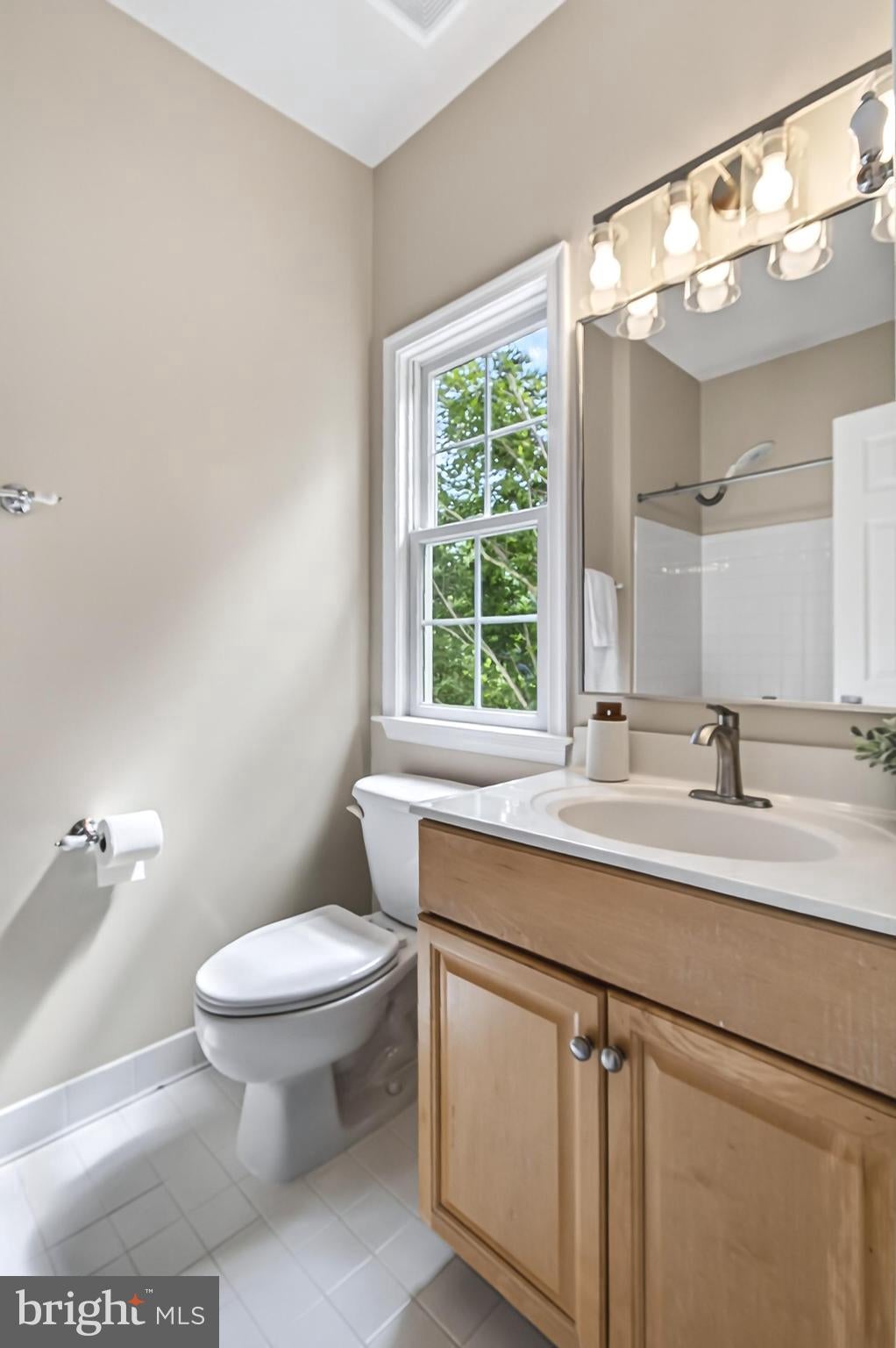 42774 Glenside Dr, Brambleton, VA, 20148, USA, 4 Bedrooms Bedrooms, ,5 BathroomsBathrooms,Residential,Pending,42774 Glenside Dr,VALO2131288