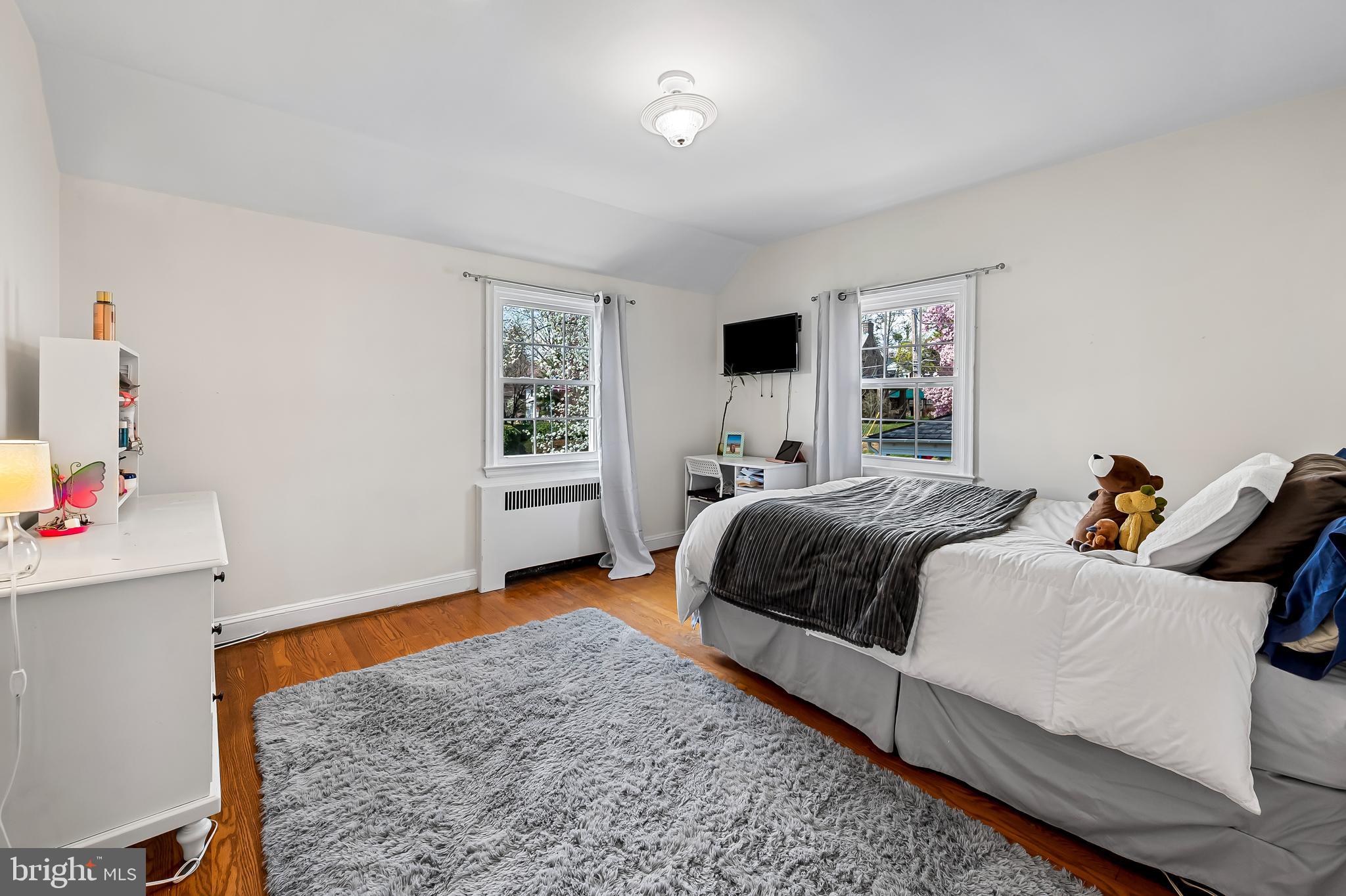 STONELEIGH - Residential