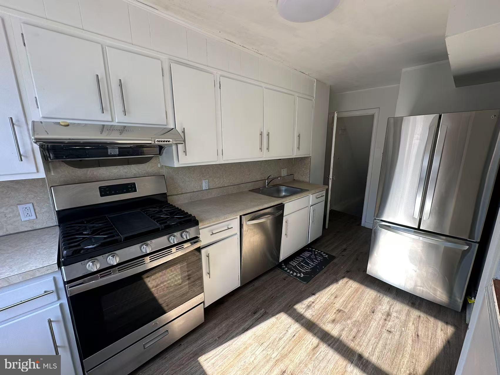 MAYFAIR - Residential