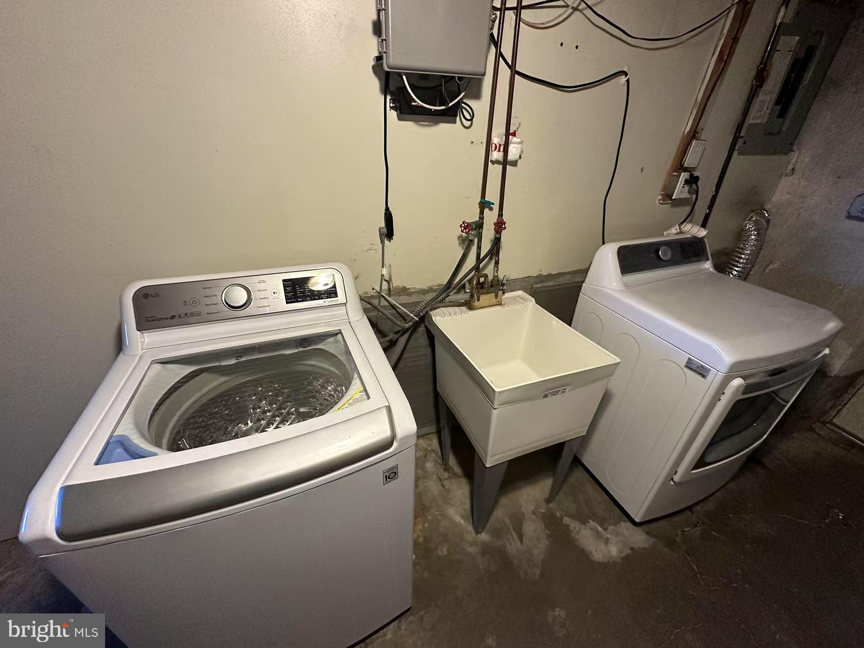 MAYFAIR - Residential