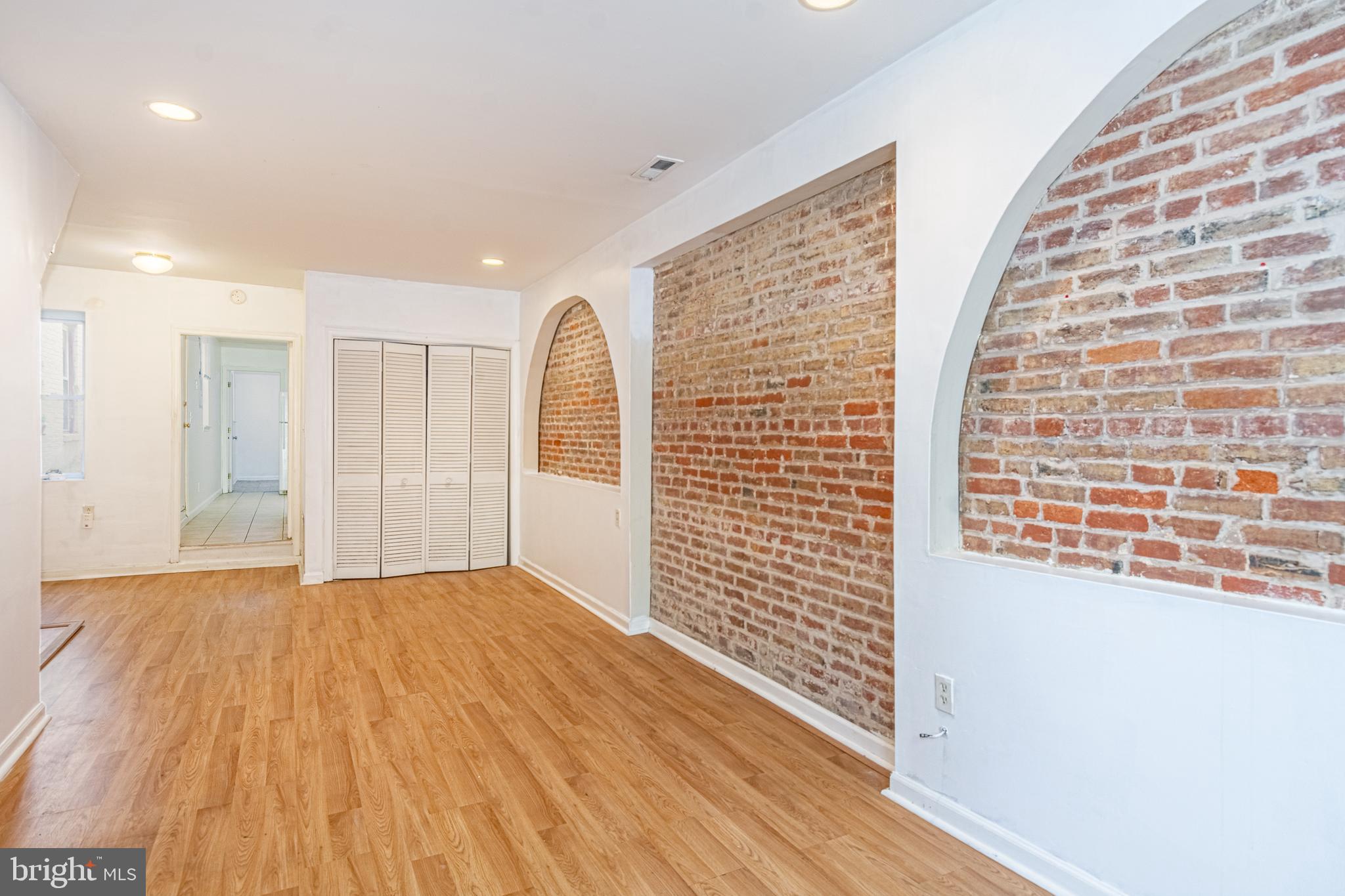 UPPER FELLS POINT - Residential Income