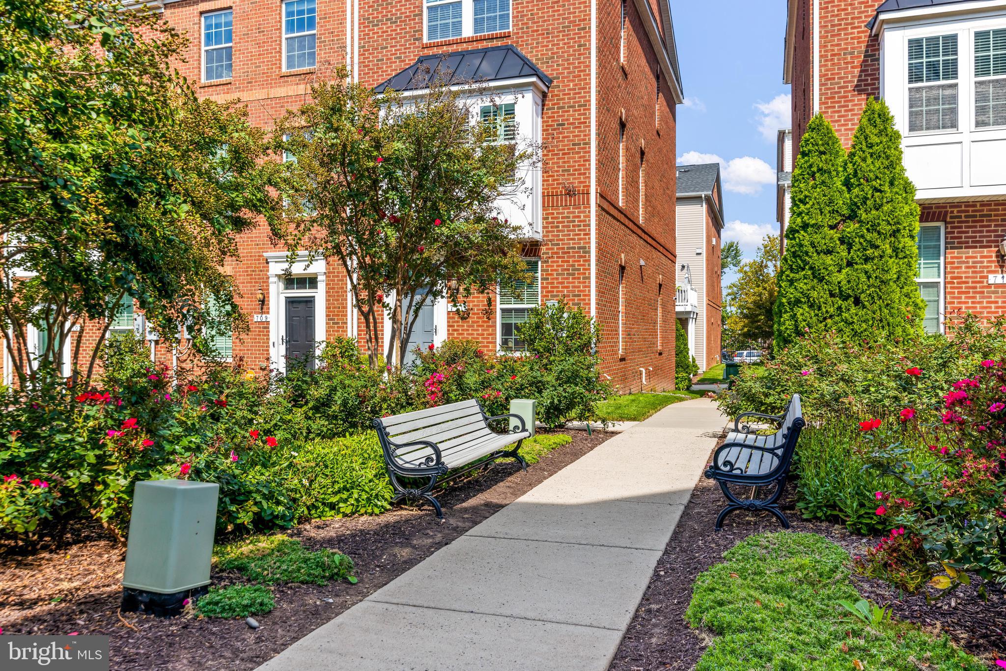 O'DONNELL SQUARE - Residential