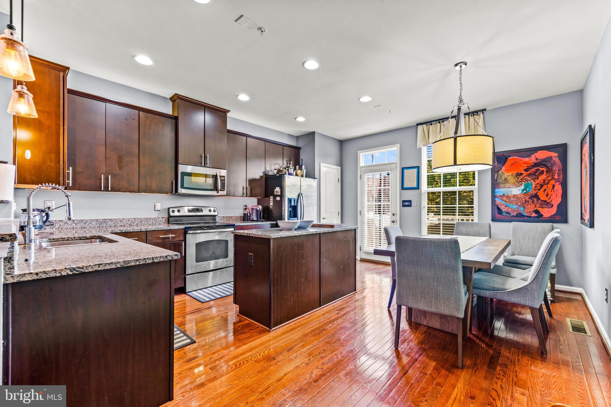 O'DONNELL SQUARE - Residential