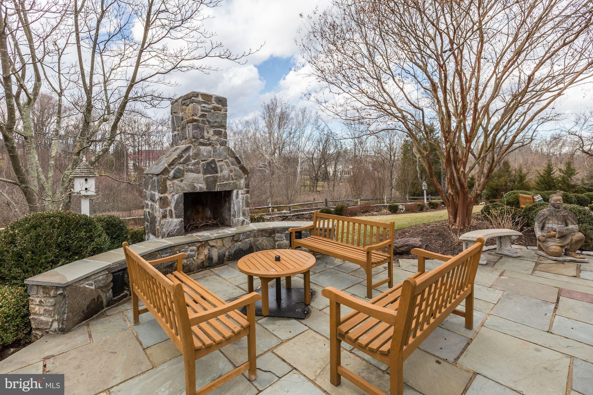 BEALLMOUNT GROVE - Residential