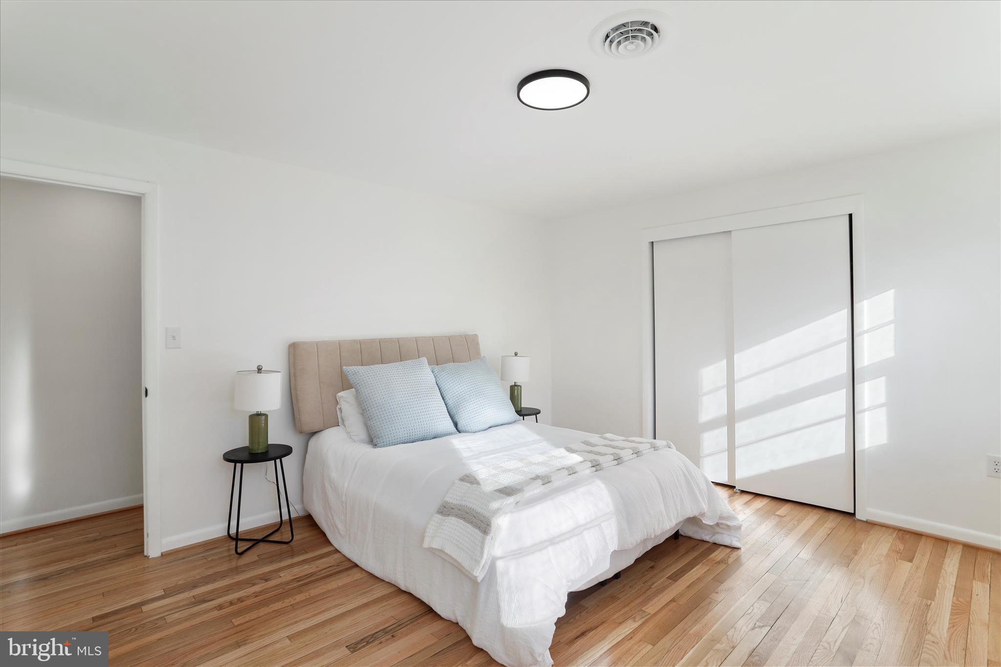 PIKEVIEW ACRES - Residential