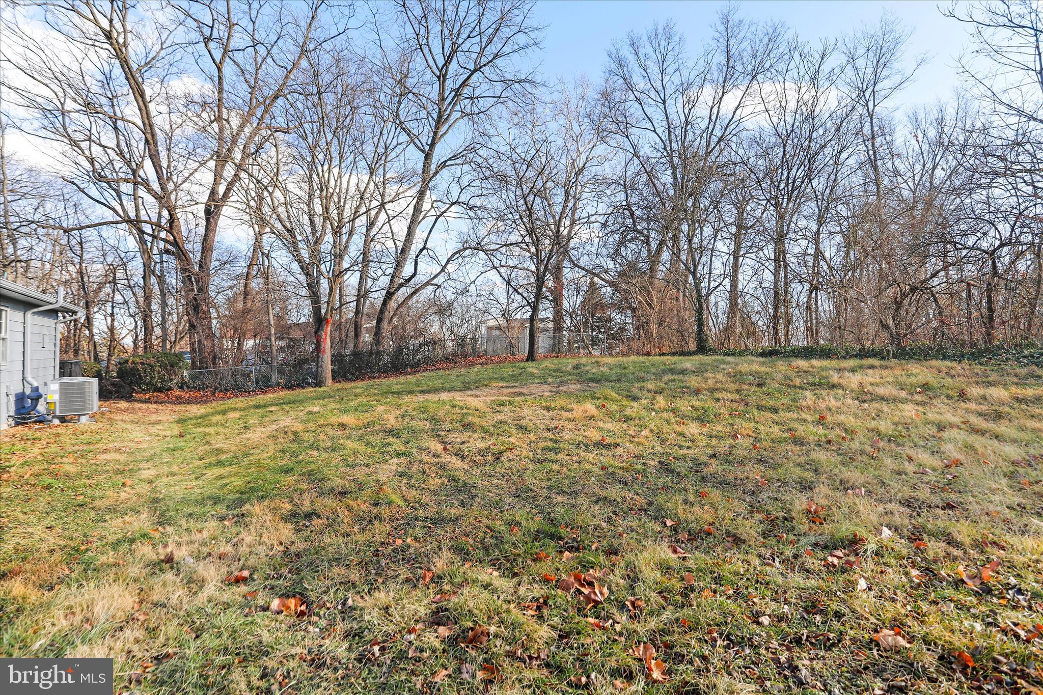 PIKEVIEW ACRES - Residential