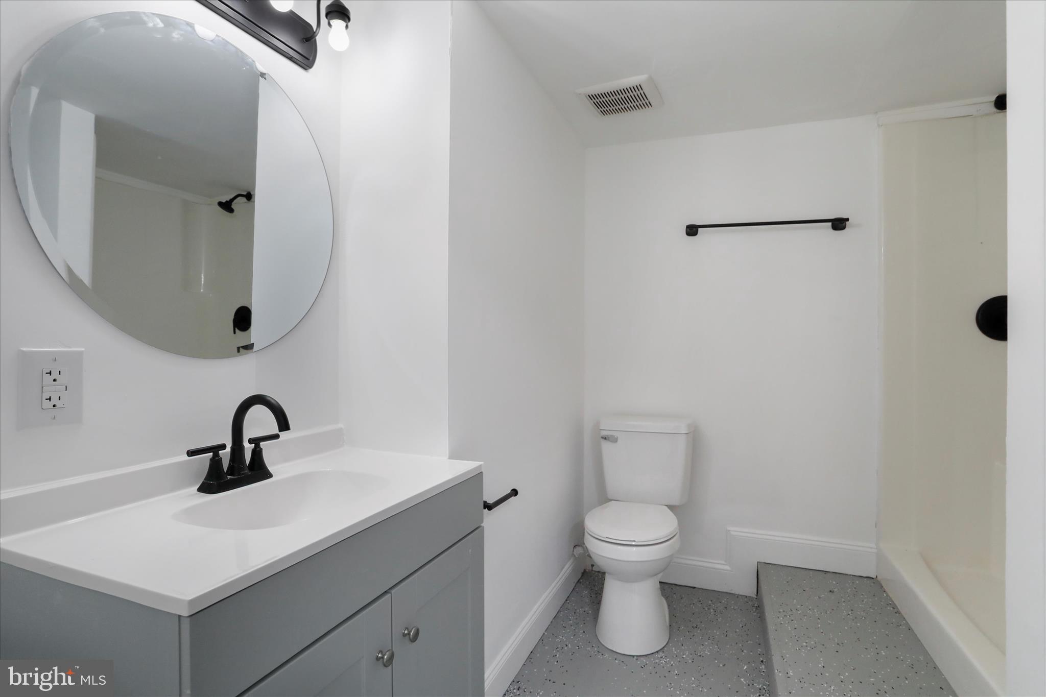 PIKEVIEW ACRES - Residential