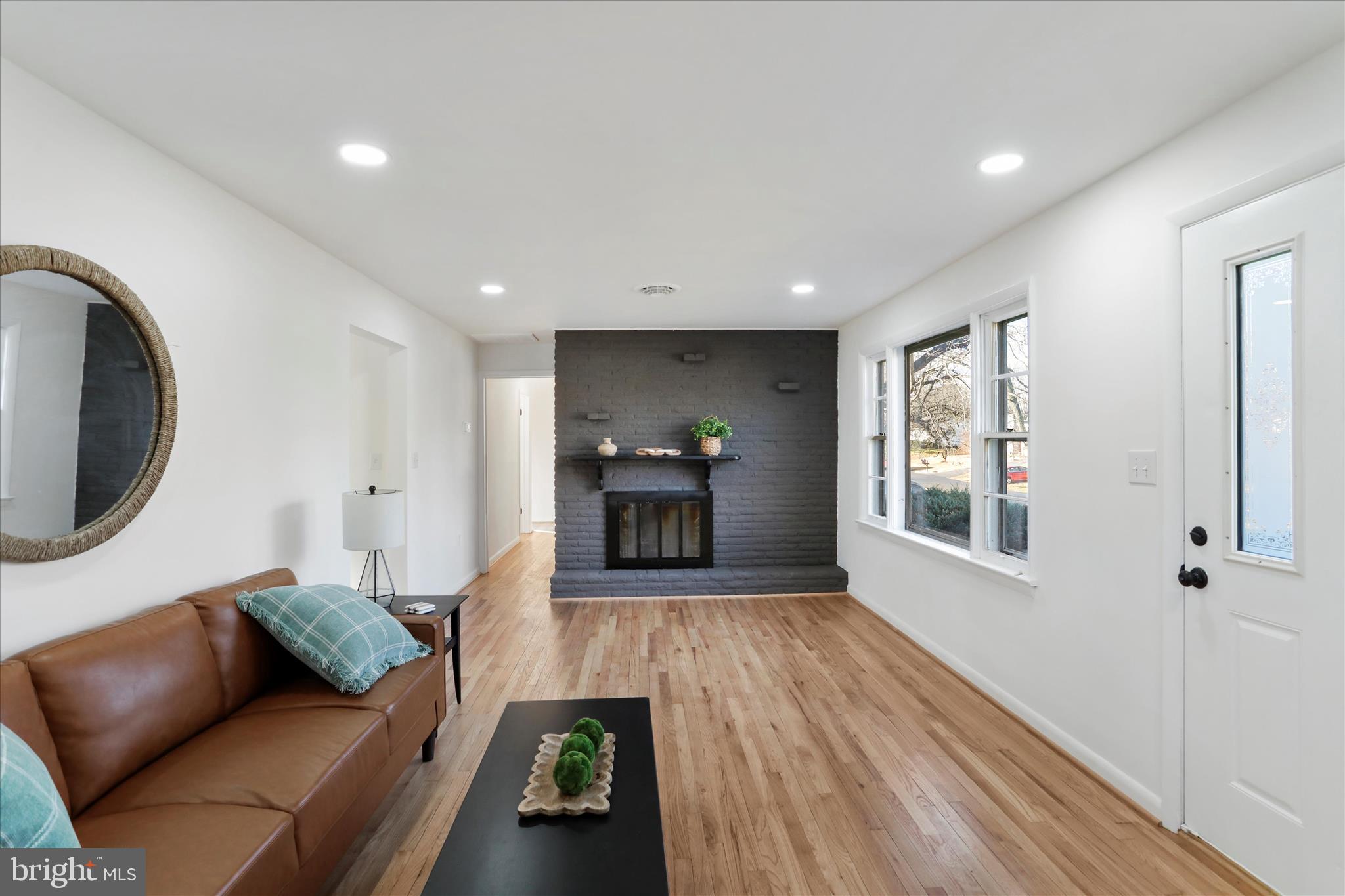 PIKEVIEW ACRES - Residential