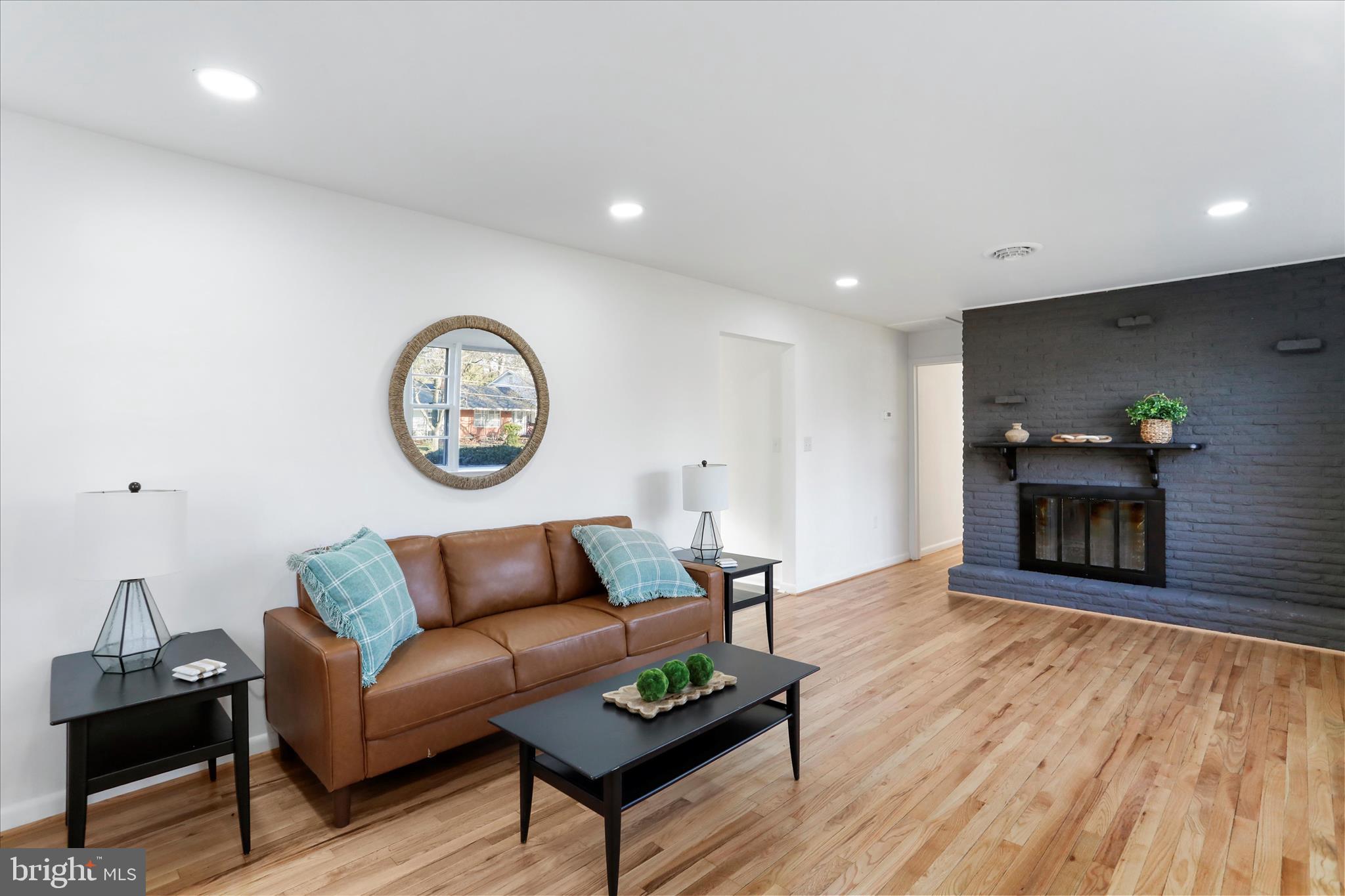 PIKEVIEW ACRES - Residential