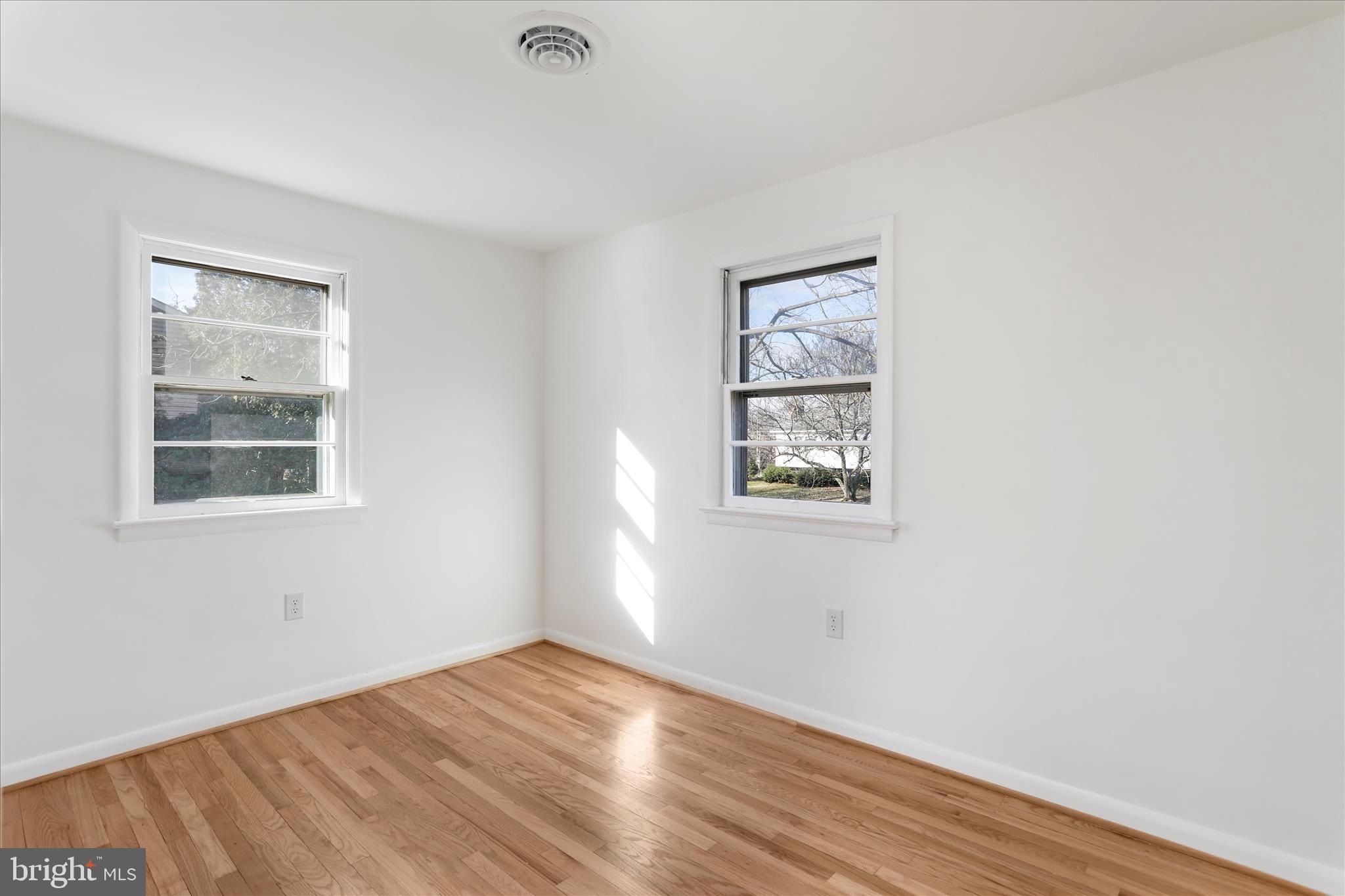 PIKEVIEW ACRES - Residential