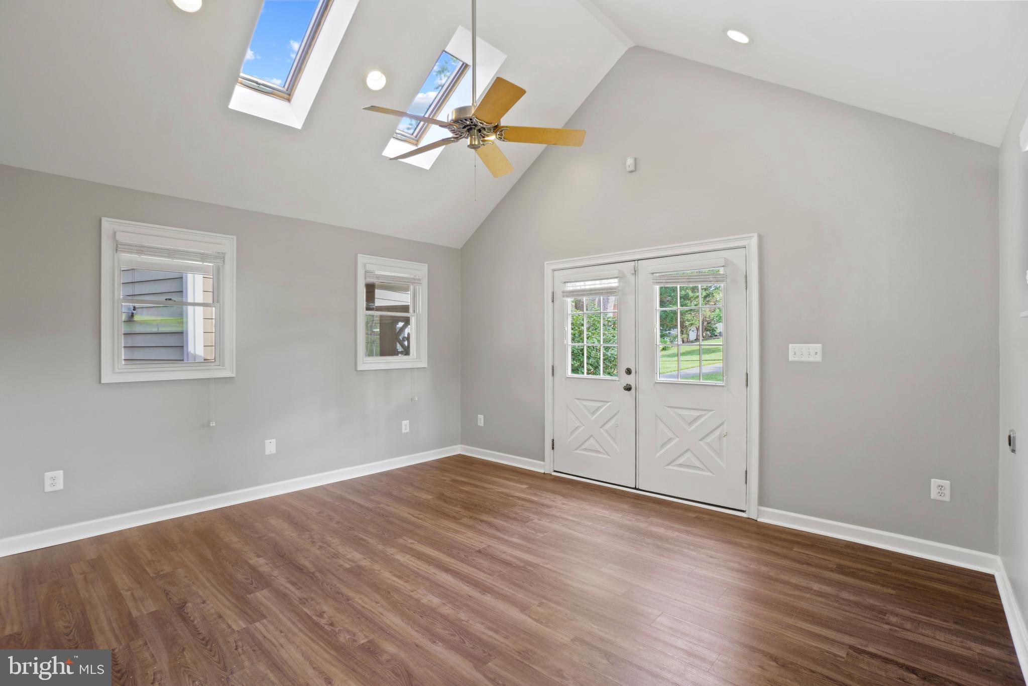 MOUNT HEBRON - Residential