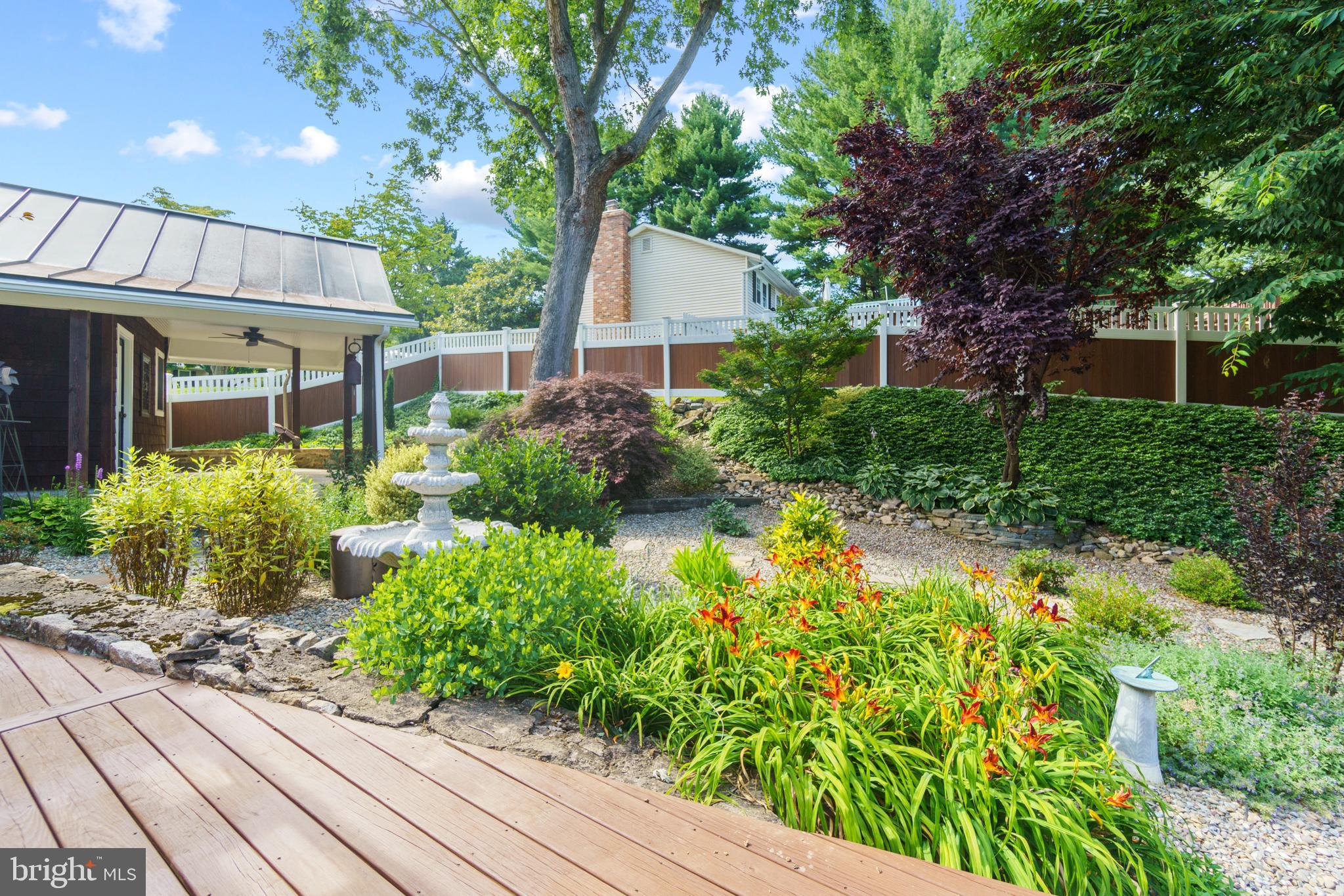 MOUNT HEBRON - Residential