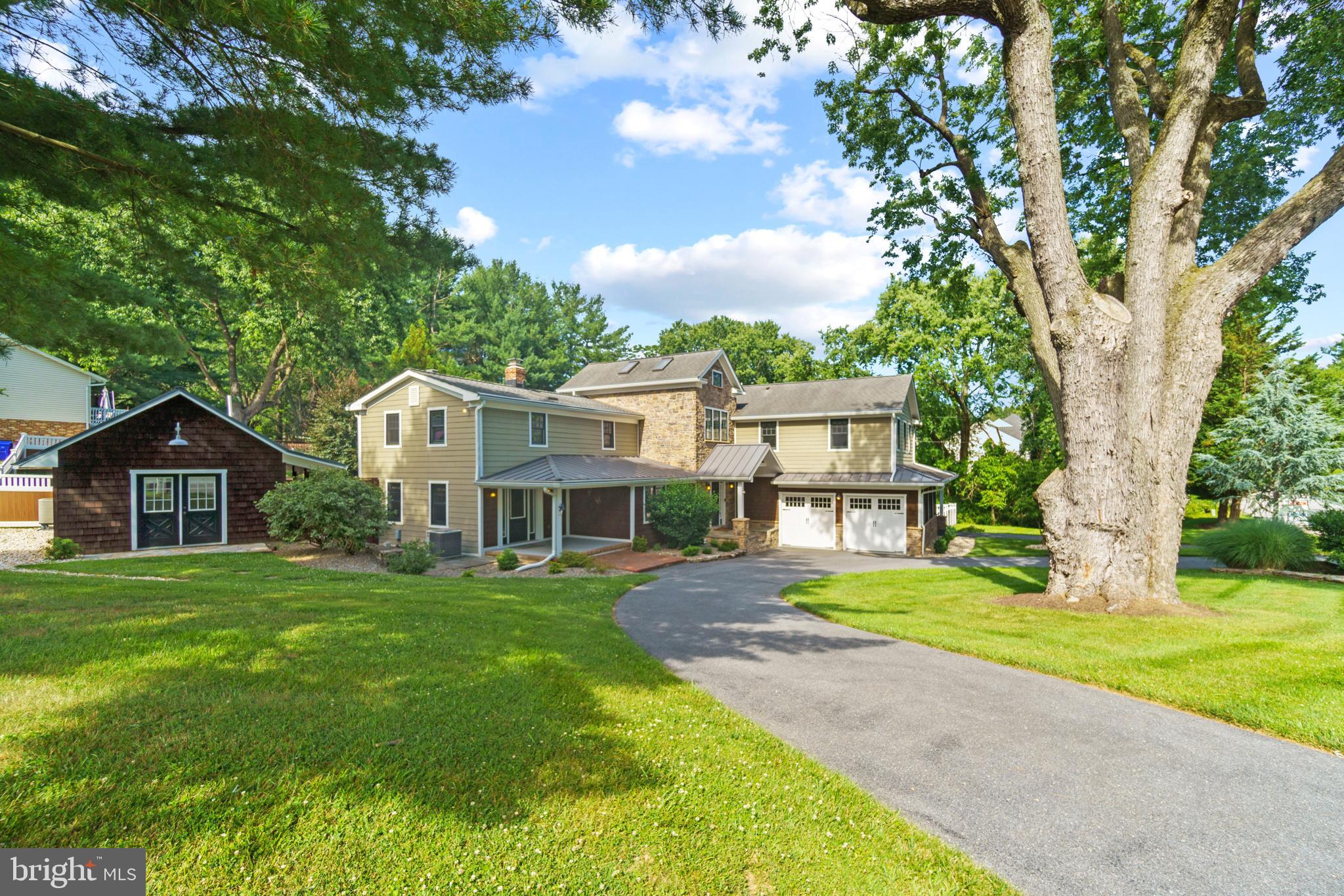 MOUNT HEBRON - Residential